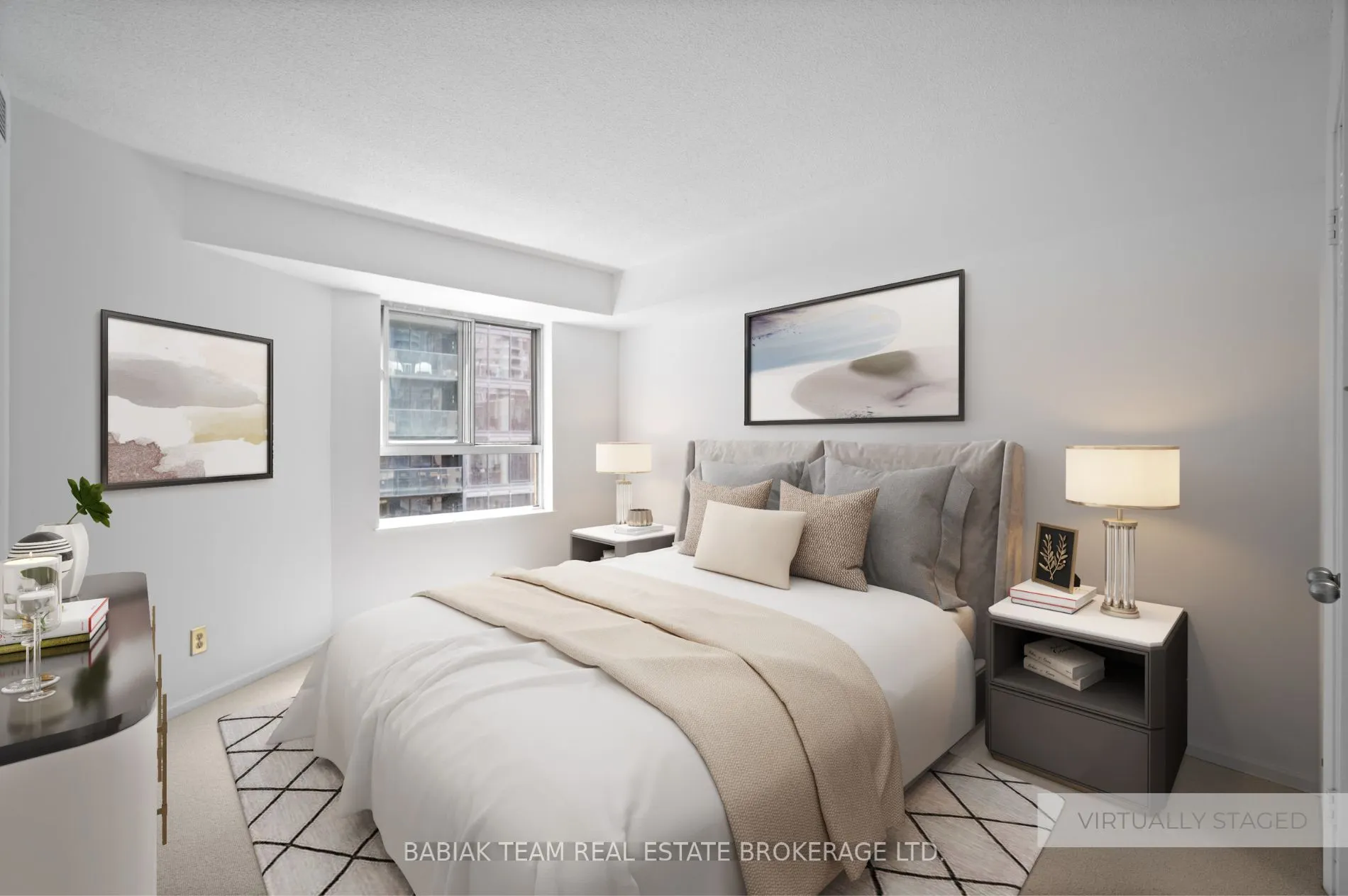711 Bay Street, #1613