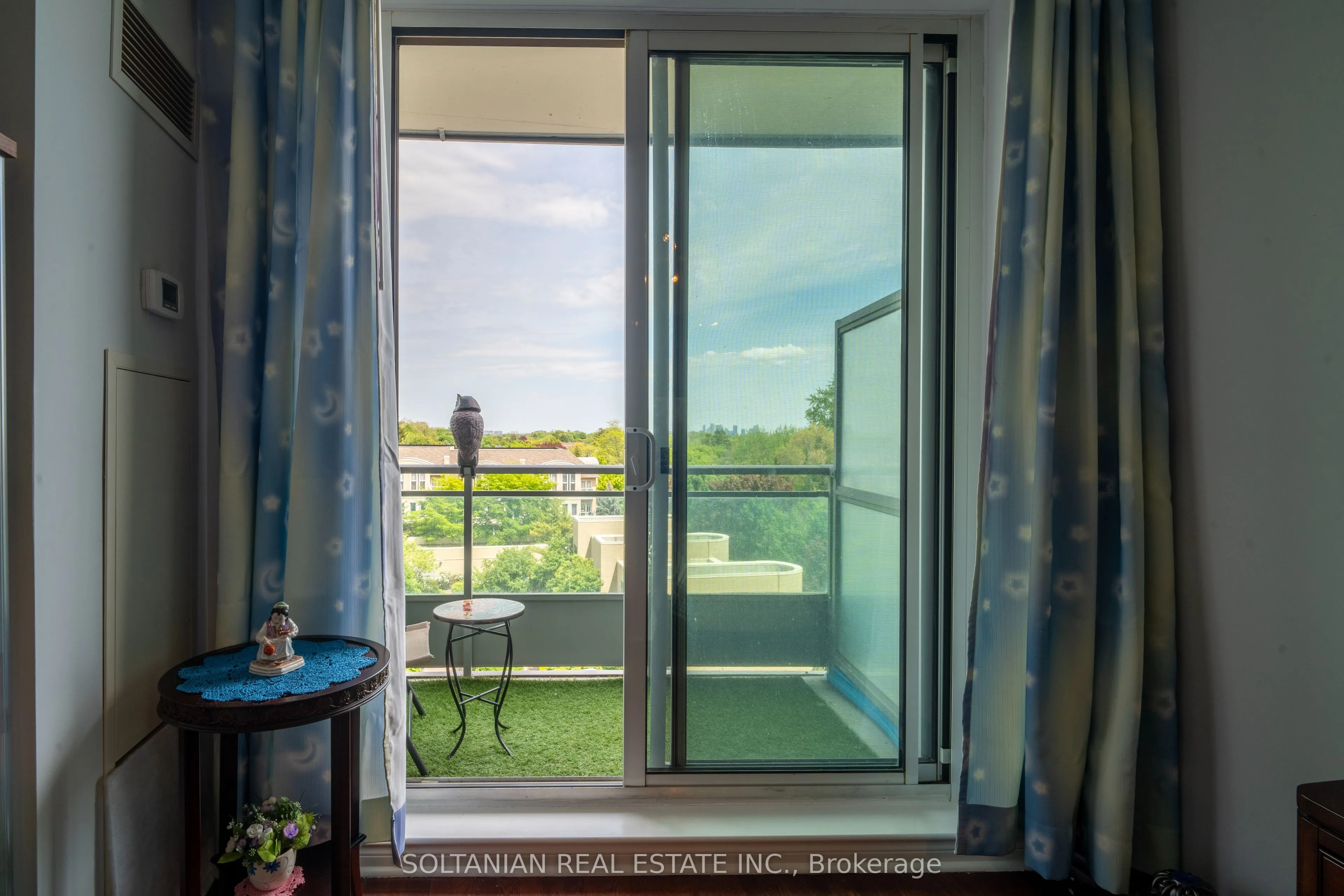 60 Byng Avenue, #508