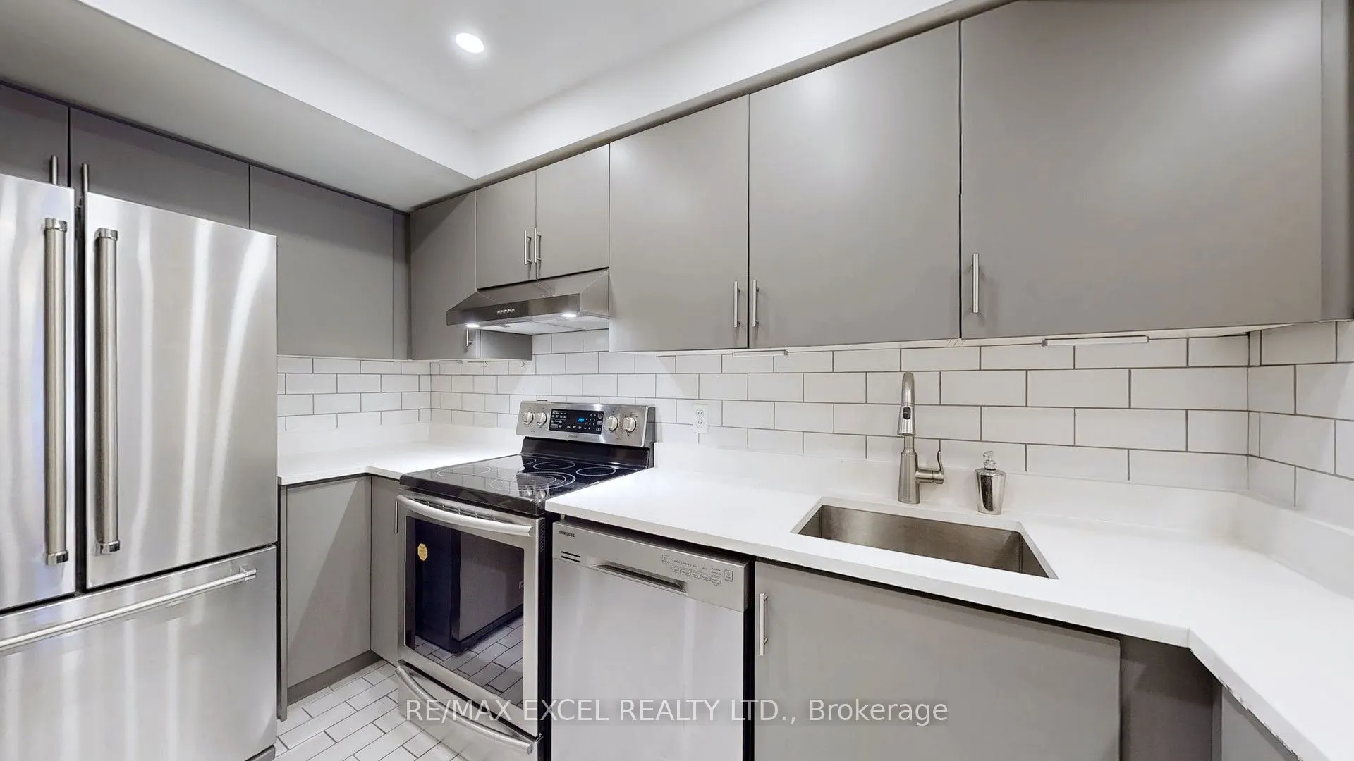 1210 Don Mills Road, #111