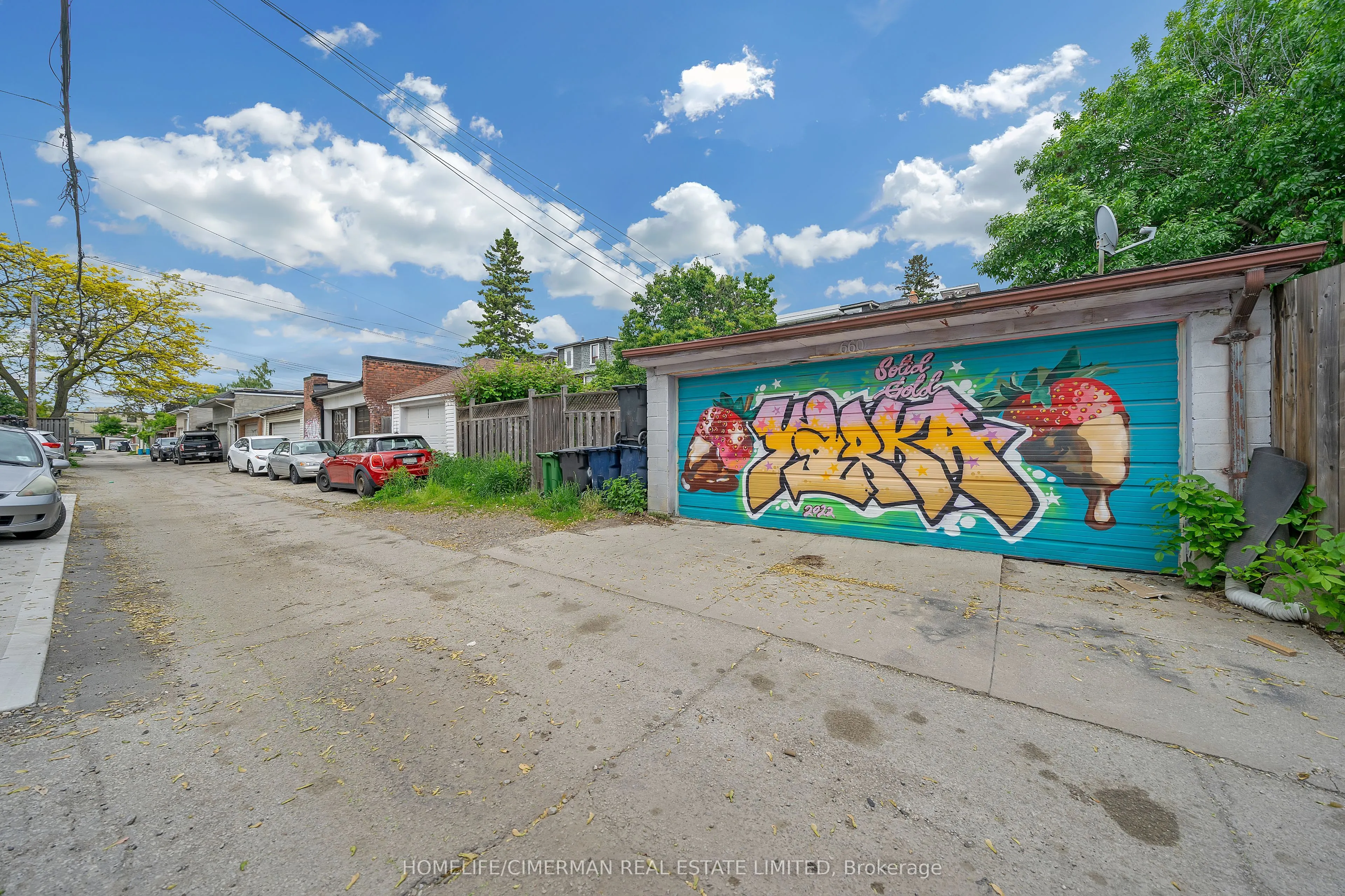 660 Crawford Street