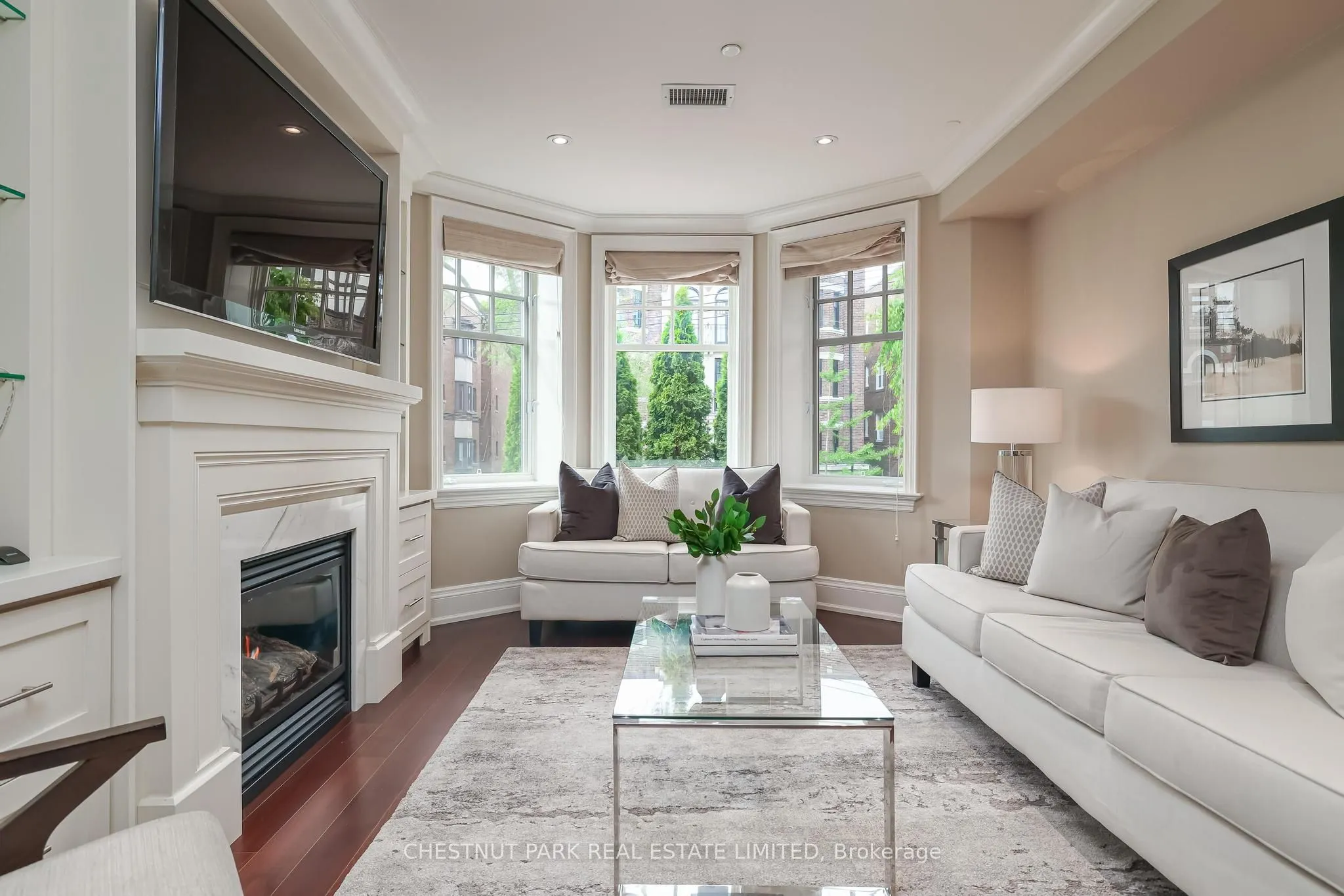 317 Lonsdale Road, #2B