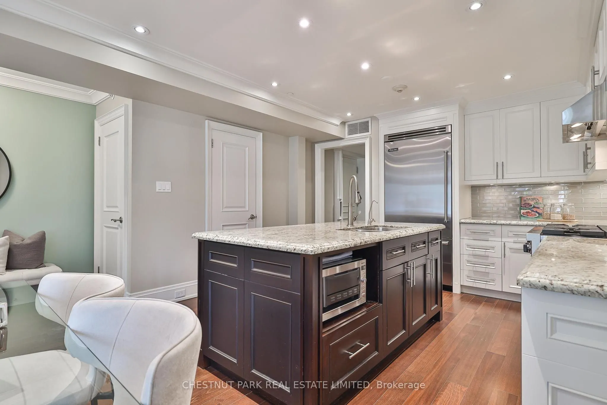 317 Lonsdale Road, #2B
