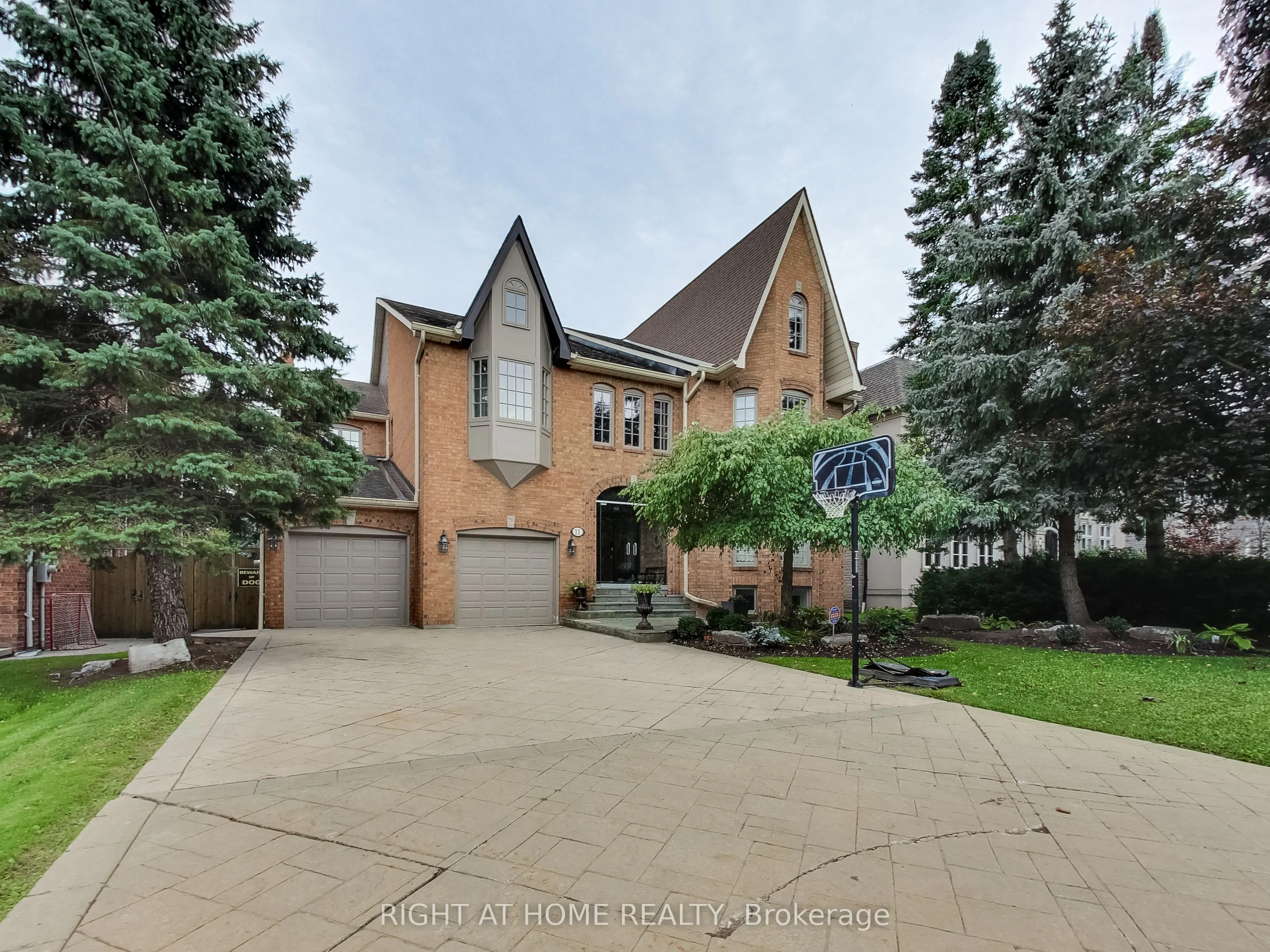 11 York Road
