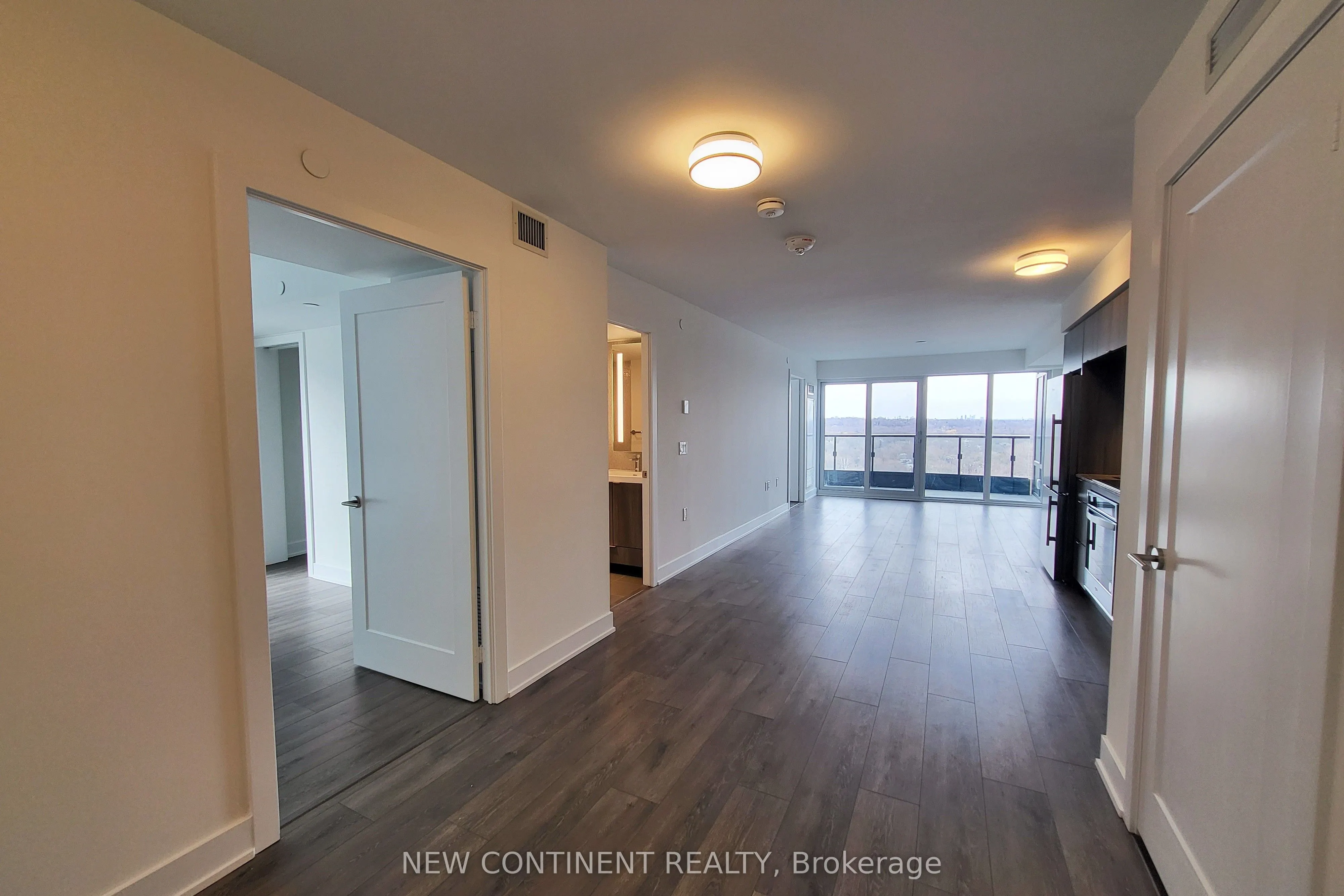 585 Bloor Street E, #1623