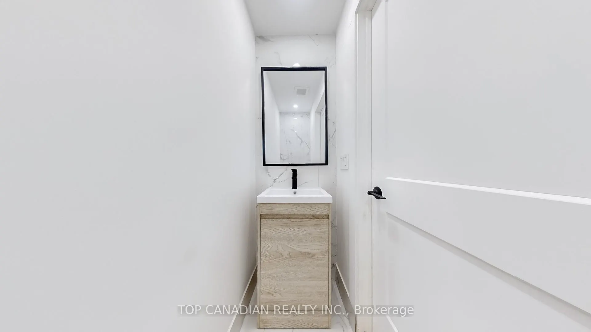 11 Kenton Drive