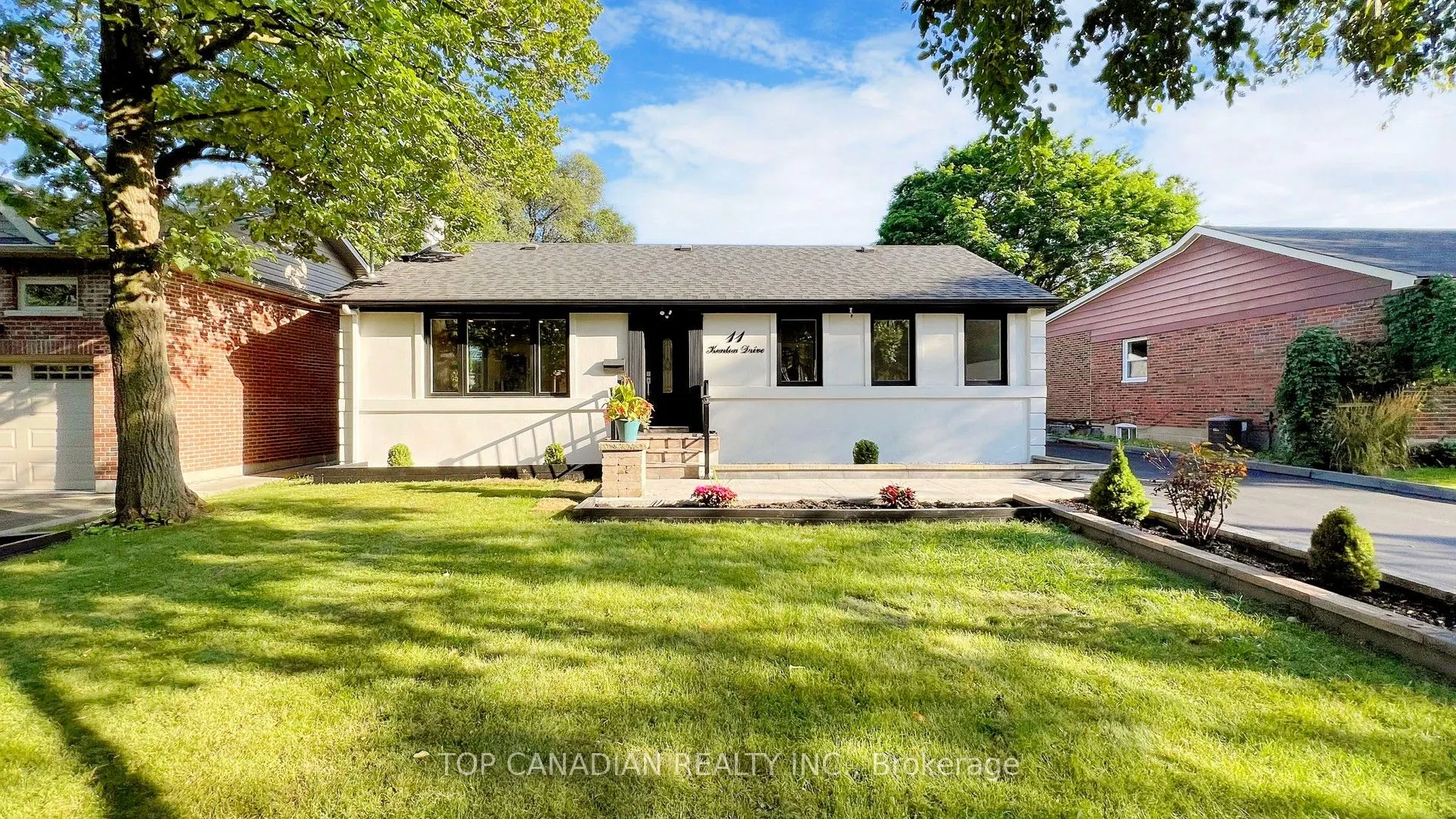 11 Kenton Drive