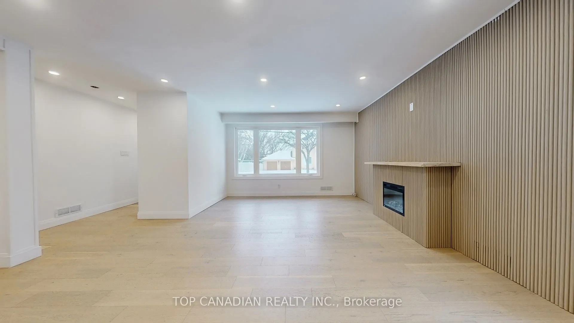 11 Kenton Drive