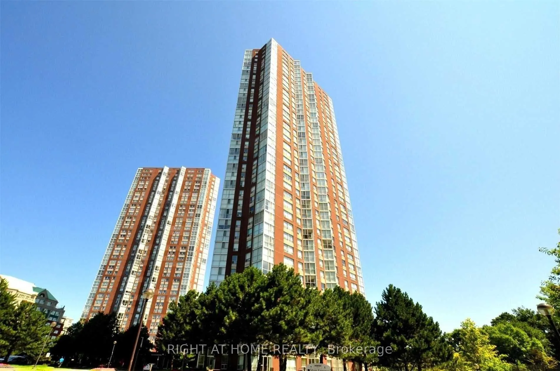 7 Concorde Place E, #2110