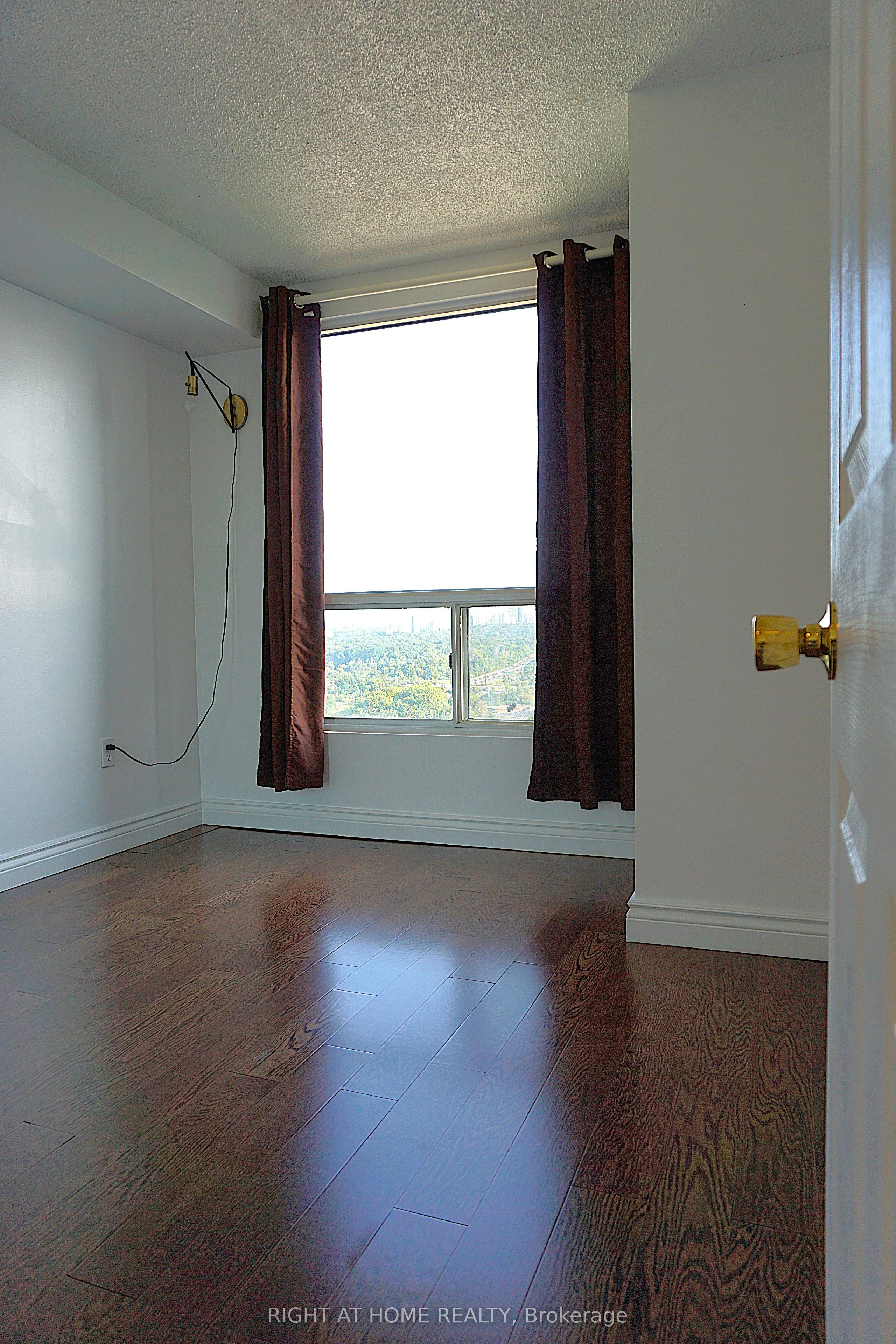 7 Concorde Place E, #2110