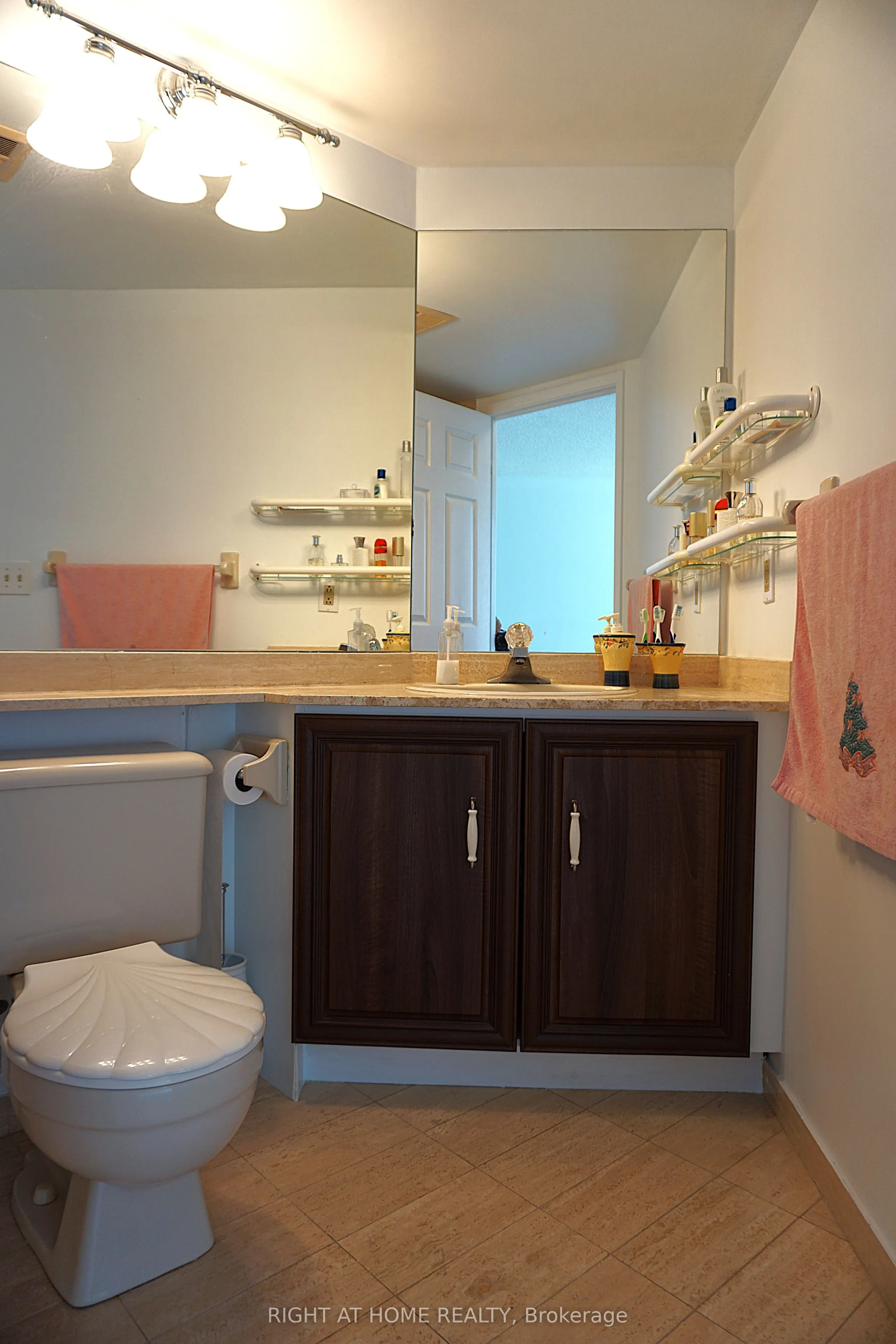 7 Concorde Place E, #2110