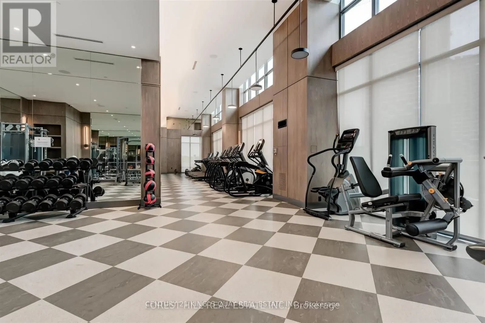 30 Inn On The Park Drive, #2807