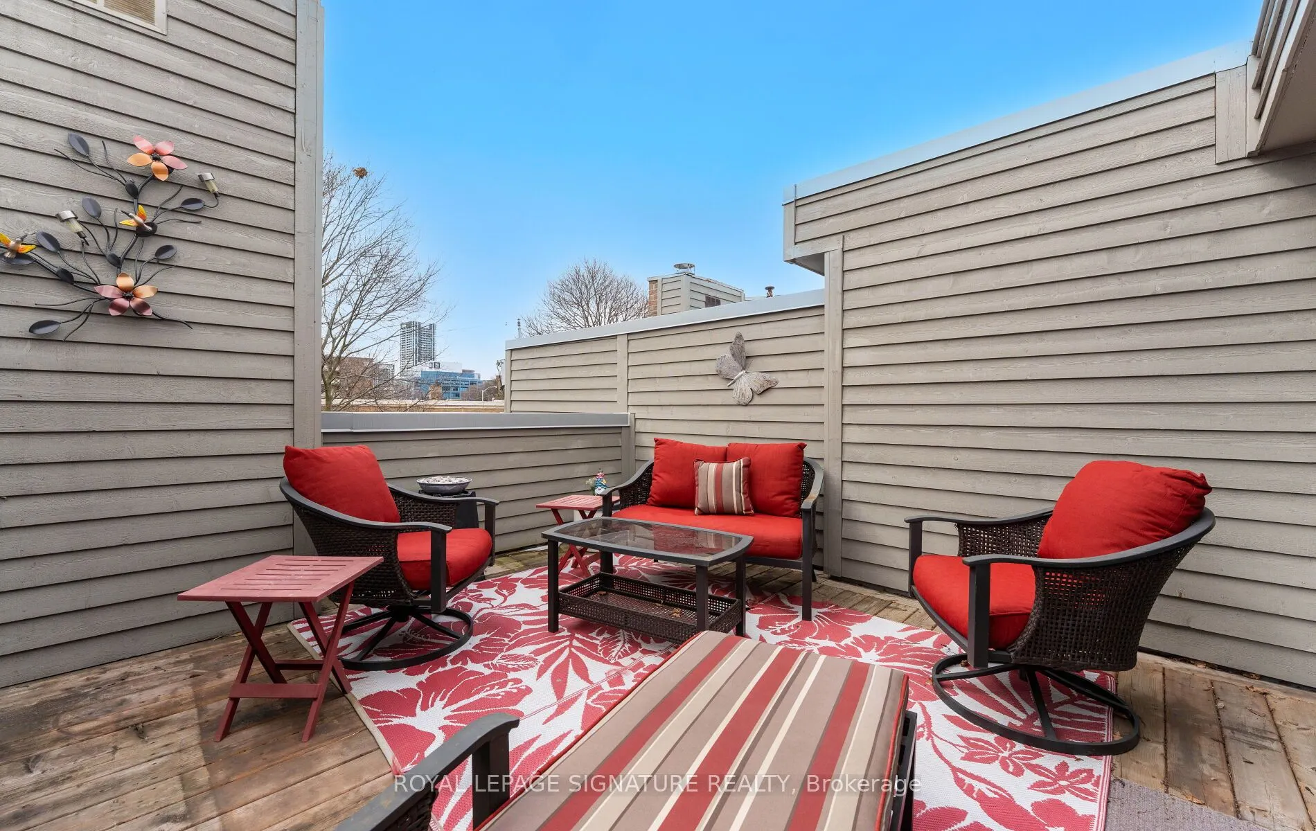 74 Dutch Myrtle Way, #31