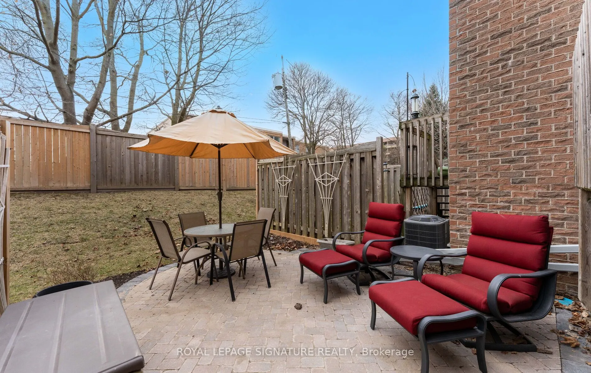 74 Dutch Myrtle Way, #31