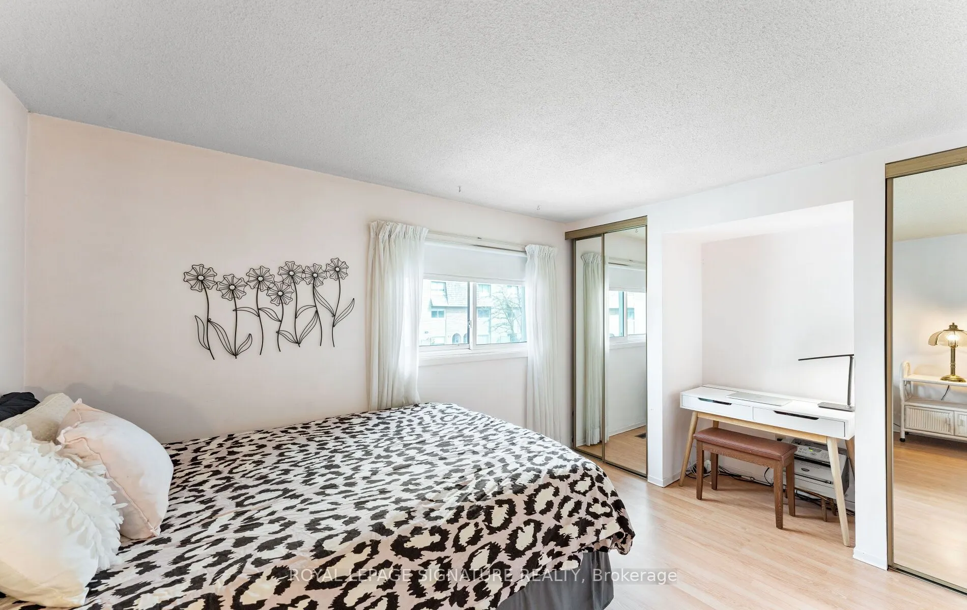 74 Dutch Myrtle Way, #31