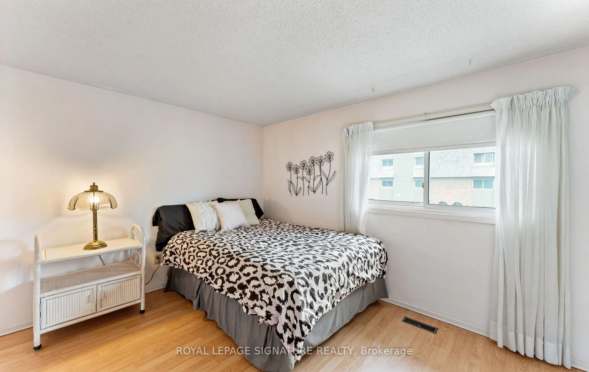 74 Dutch Myrtle Way, #31