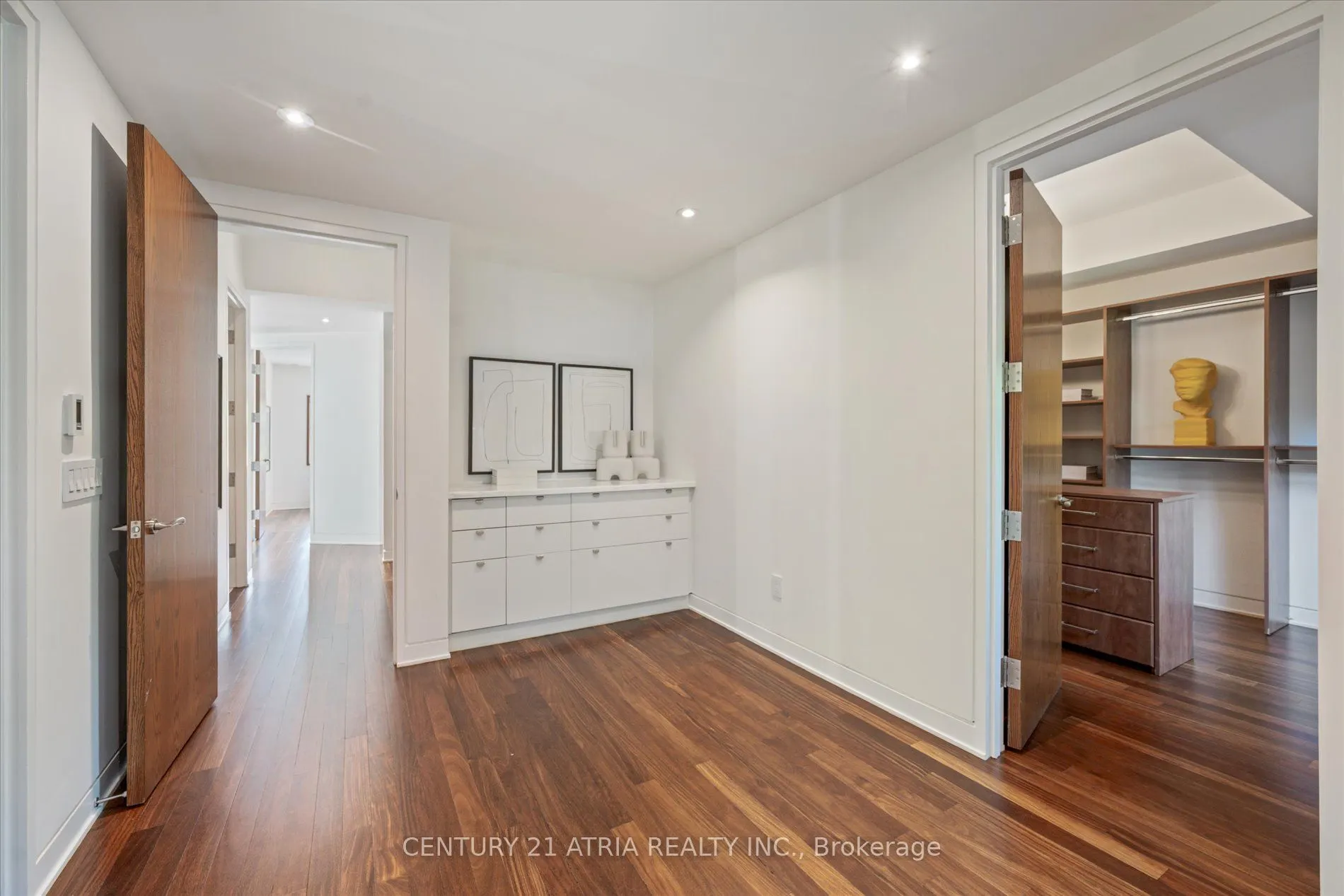 80 Glenvale Boulevard