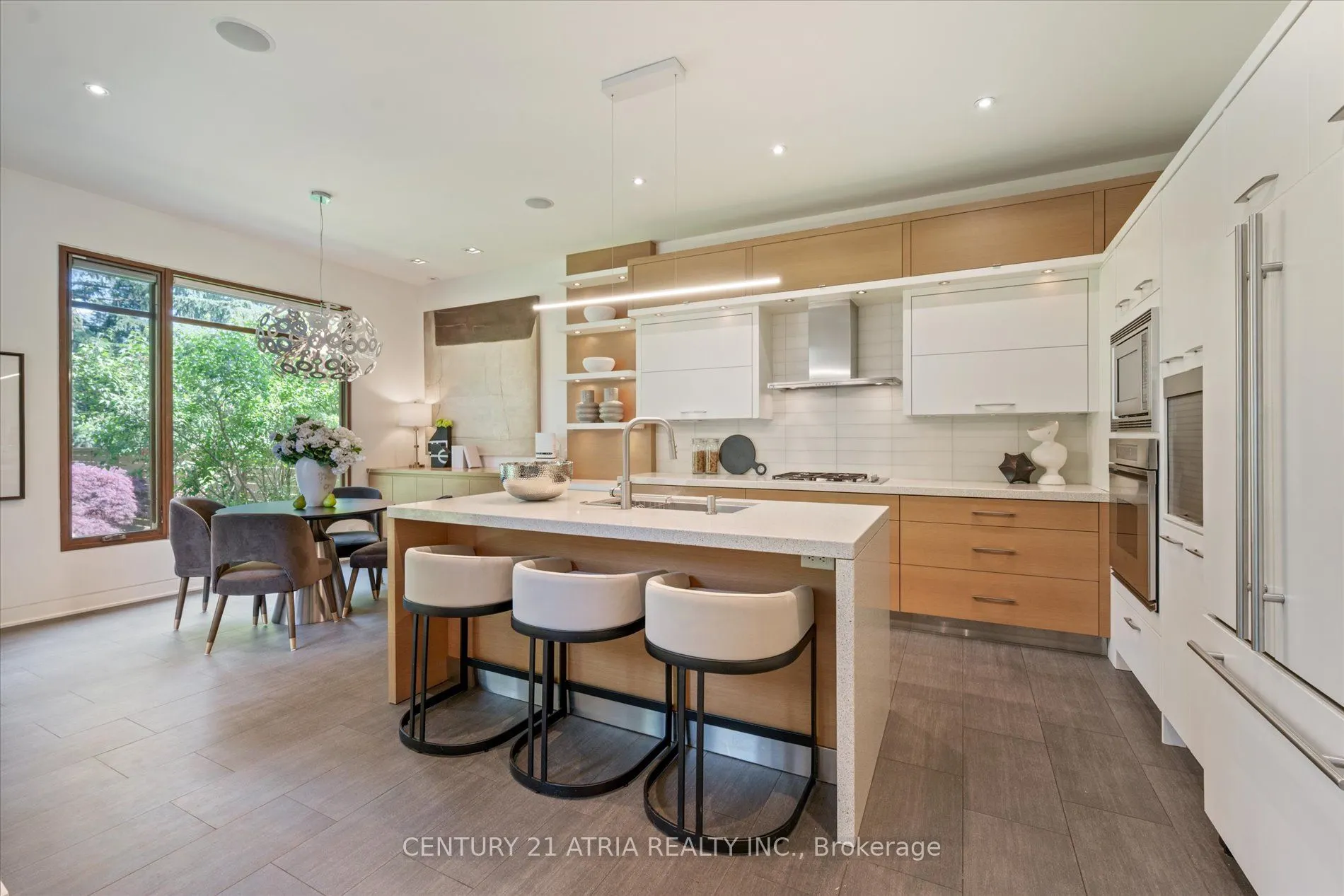 80 Glenvale Boulevard