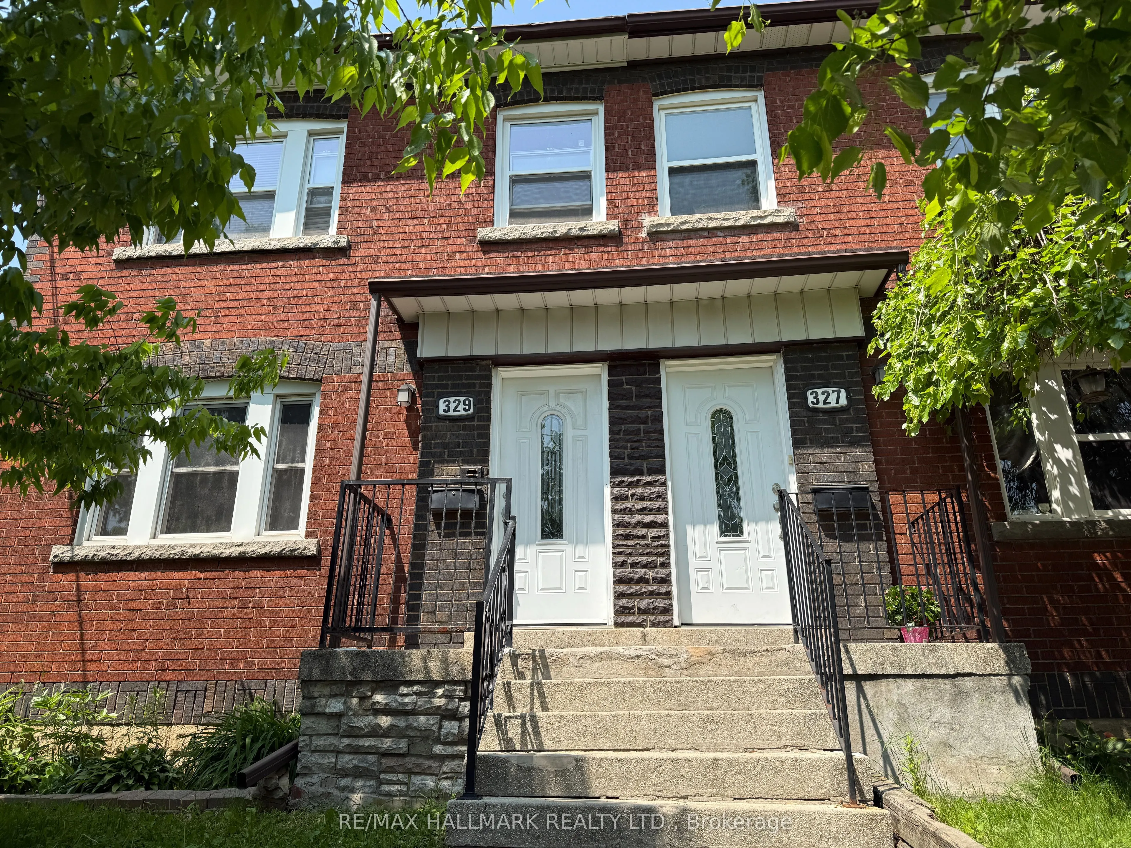 327 Vaughan Road