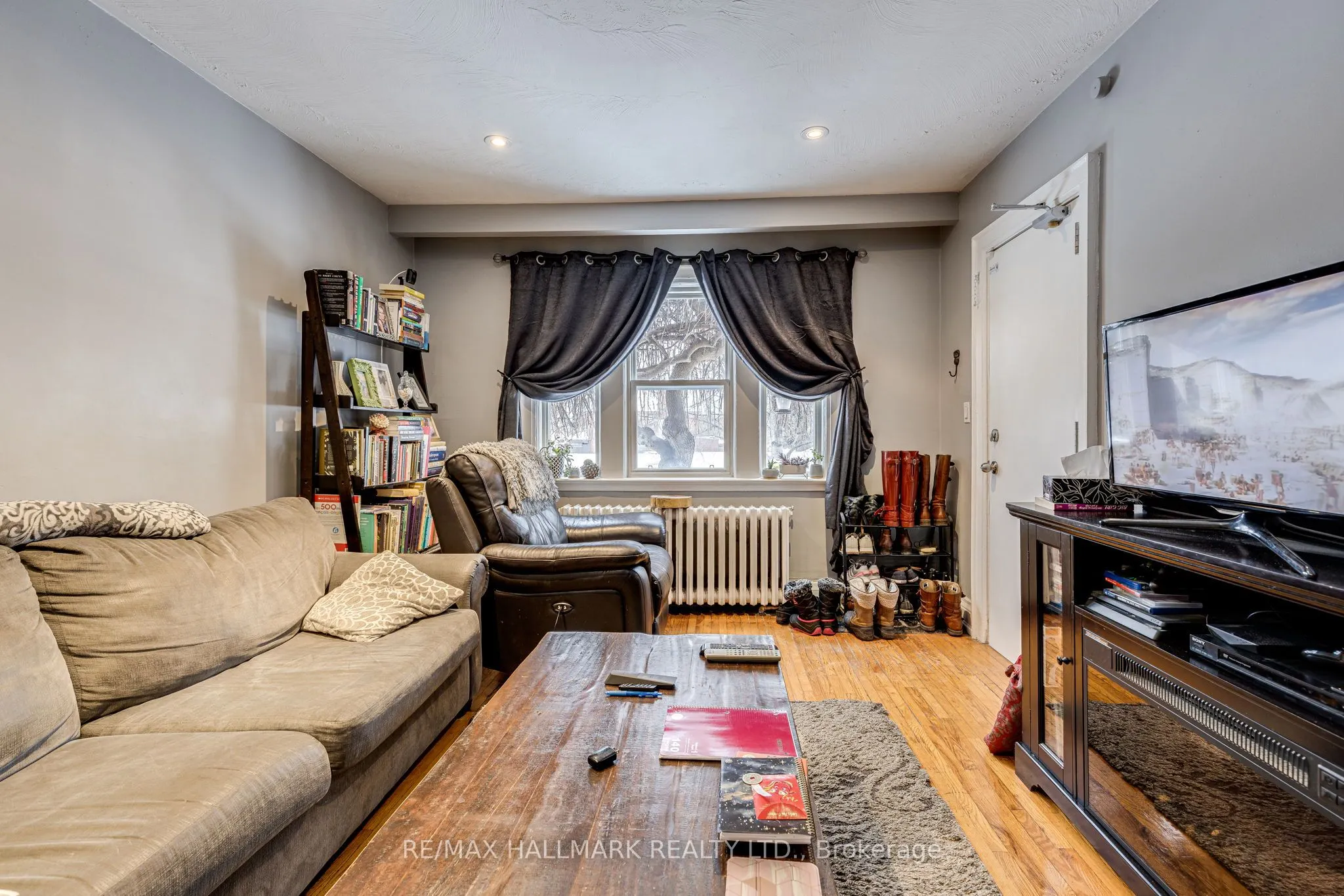 329 Vaughan Road