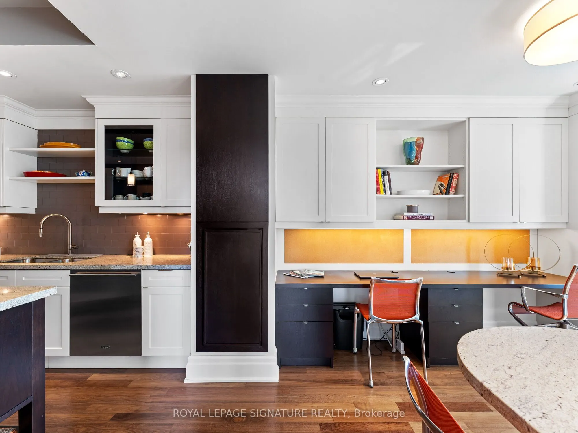 155 St. Clair Avenue W, #603
