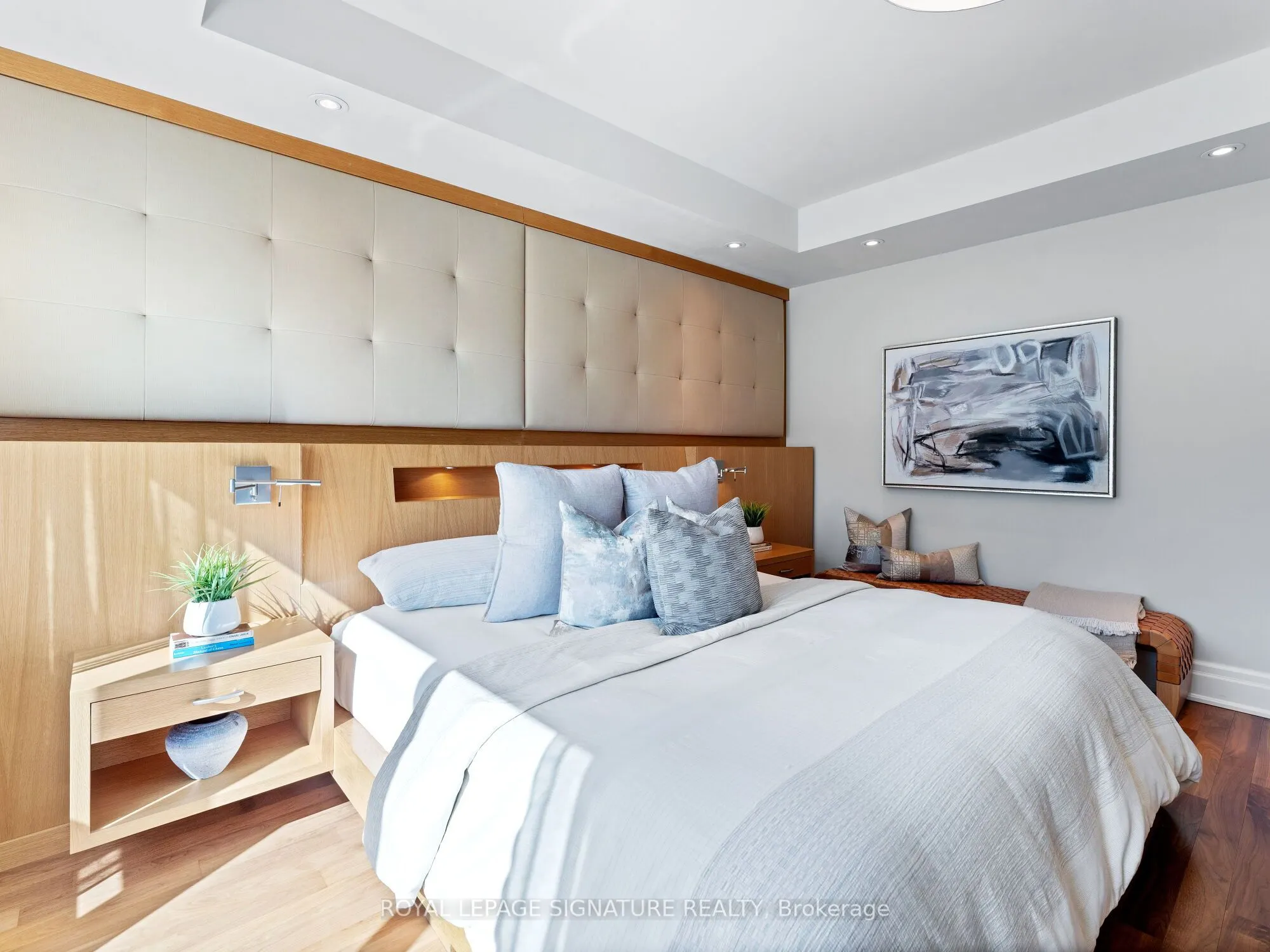 155 St. Clair Avenue W, #603