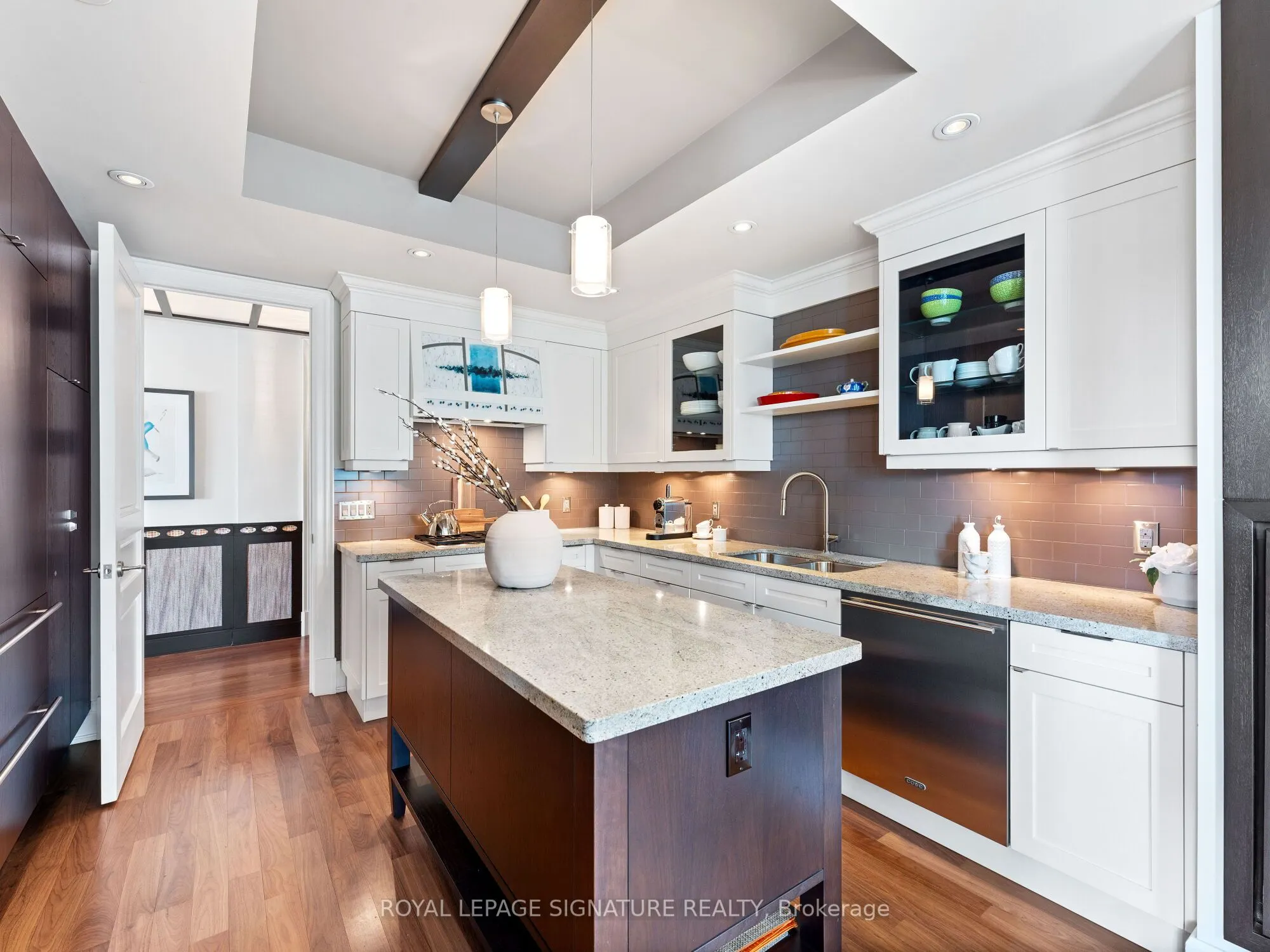 155 St. Clair Avenue W, #603