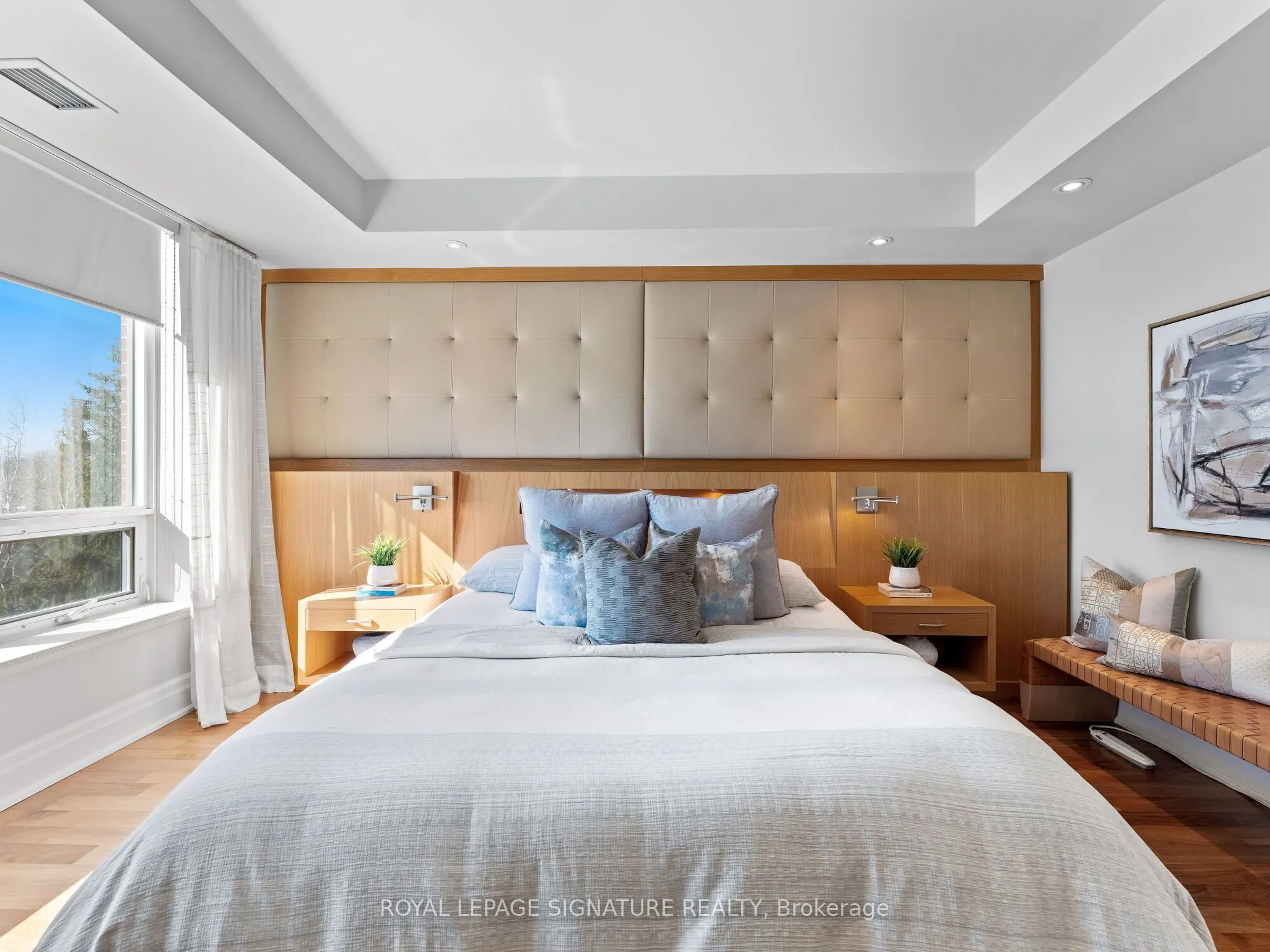 155 St. Clair Avenue W, #603