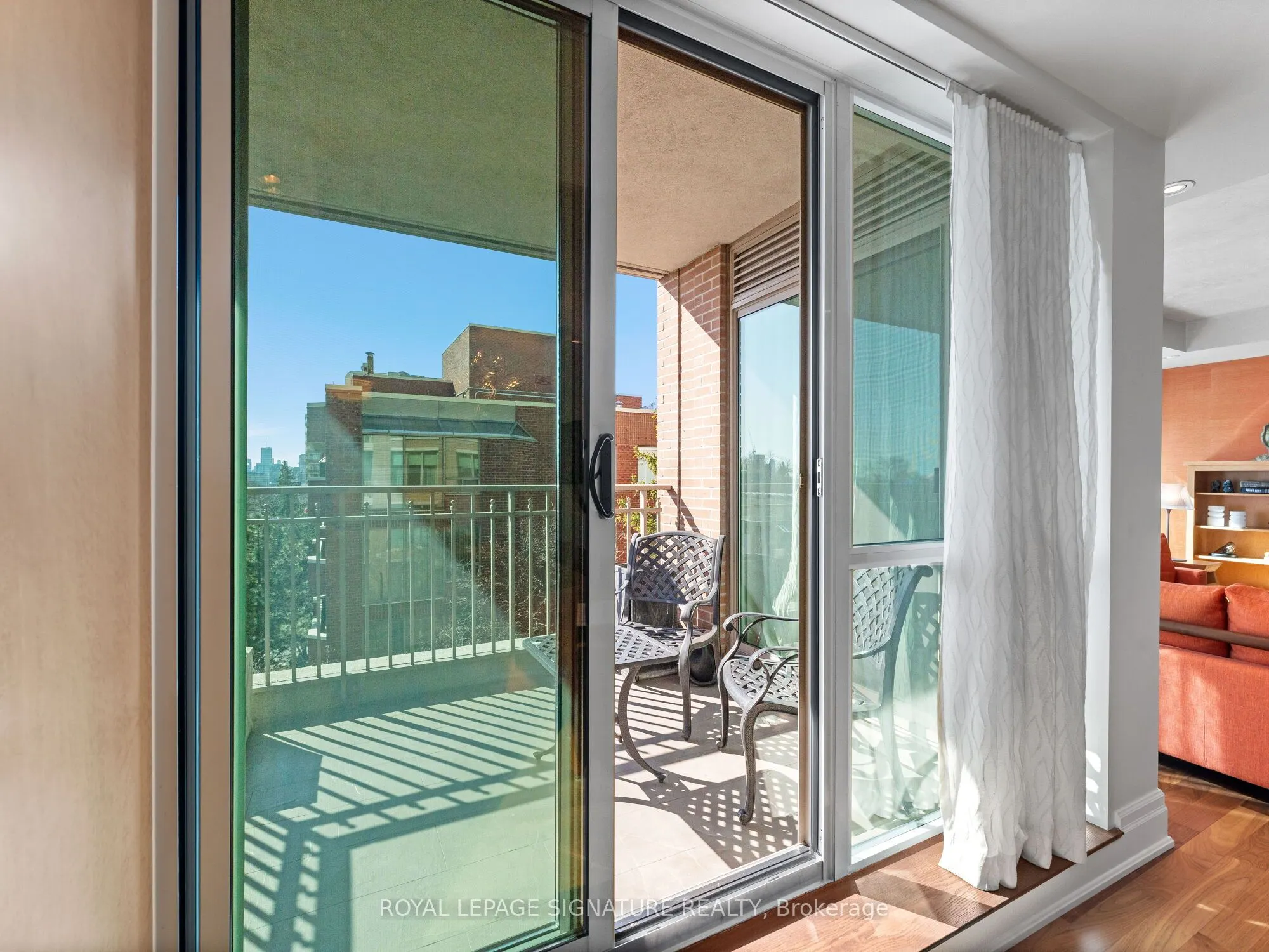 155 St. Clair Avenue W, #603