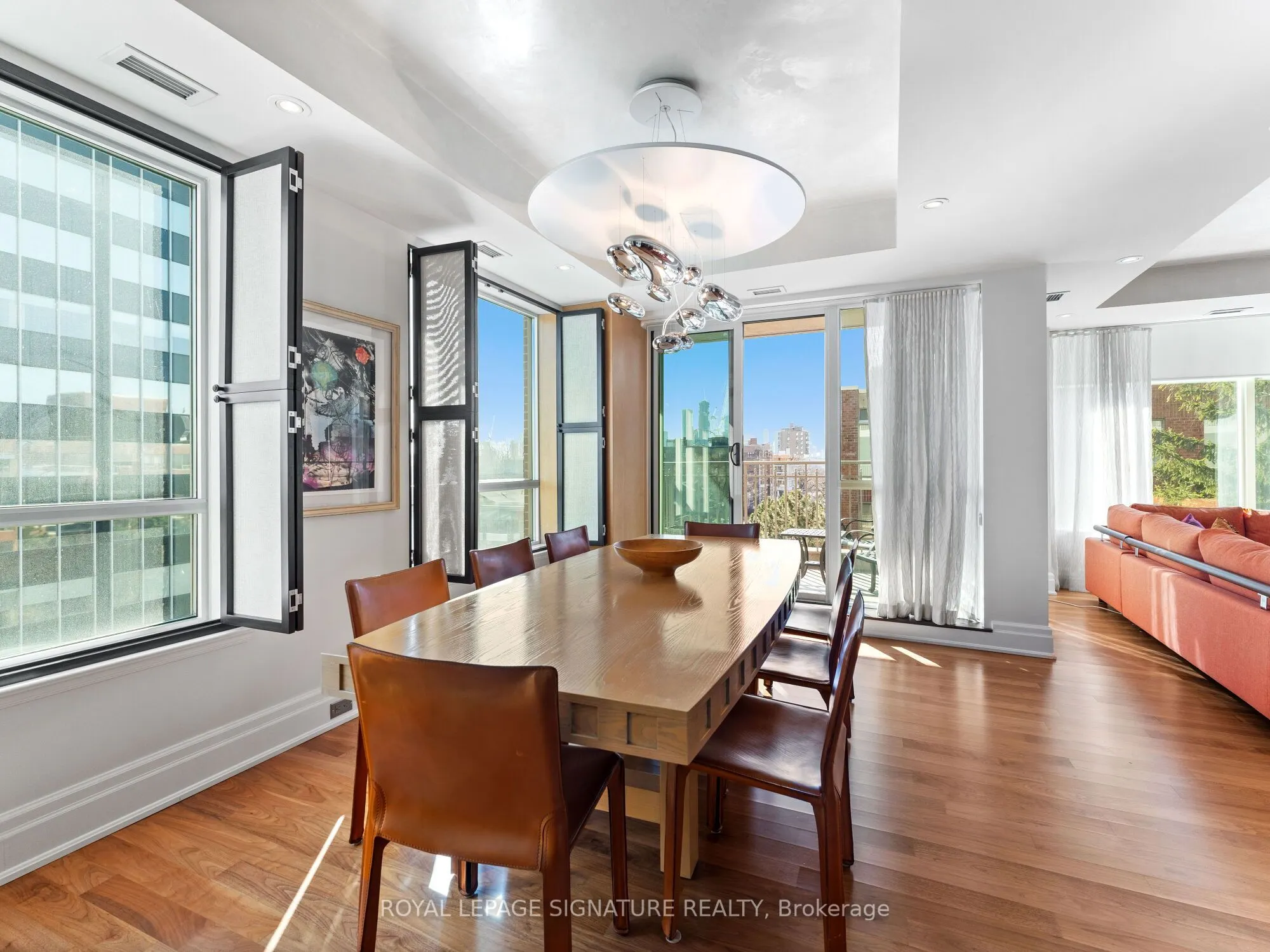 155 St. Clair Avenue W, #603