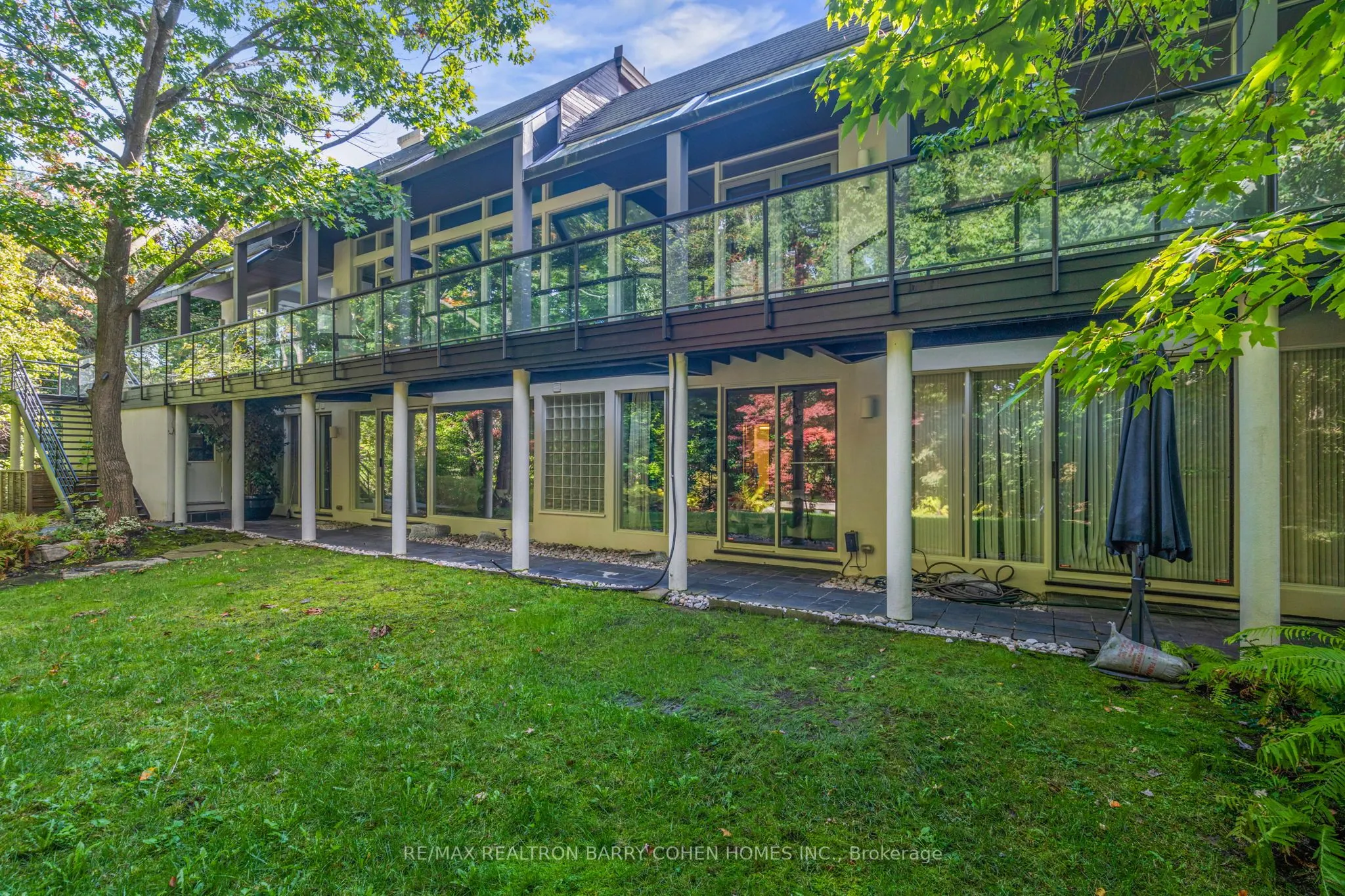 18 Timberglade Court