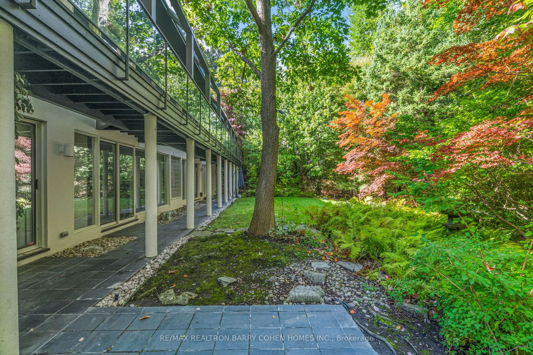 18 Timberglade Court