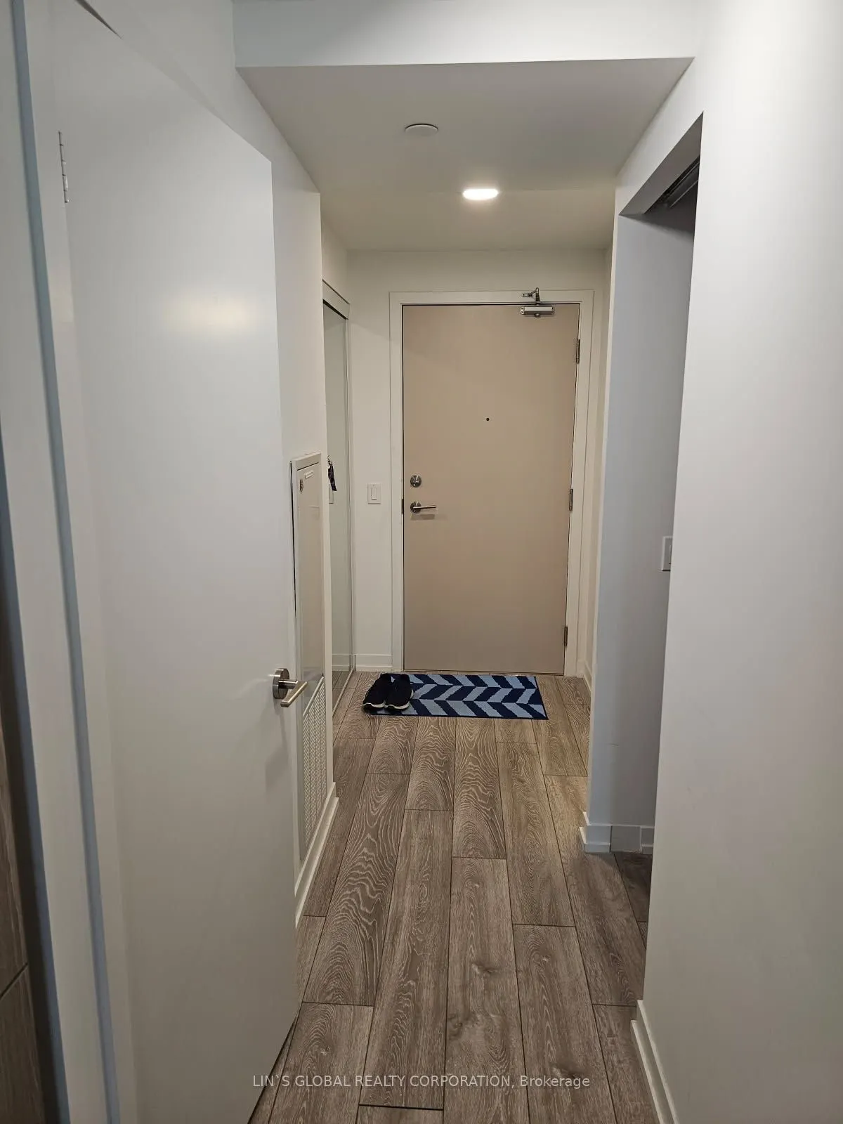 2020 Bathurst Street #523