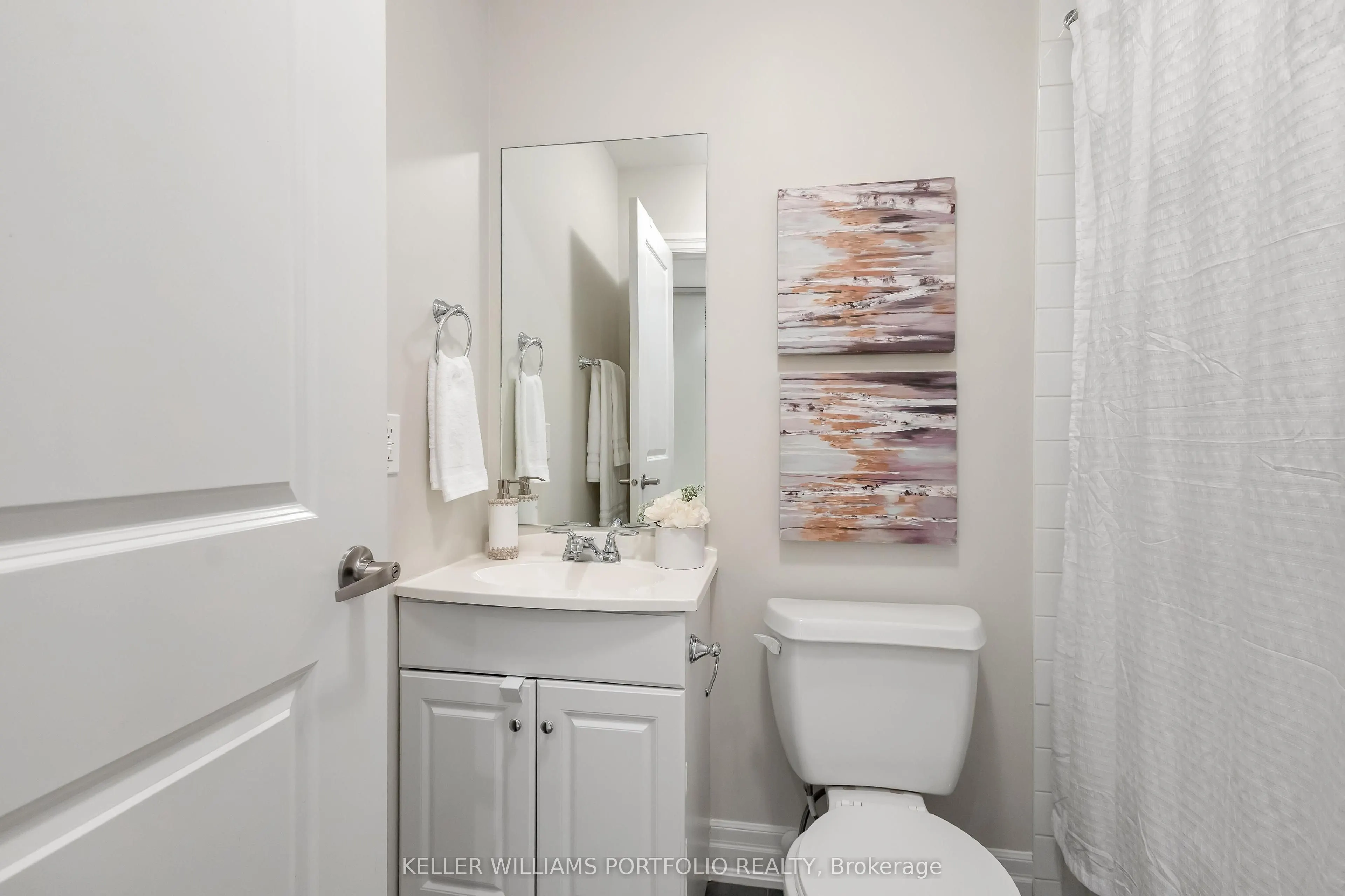 365A Roehampton Avenue, #13