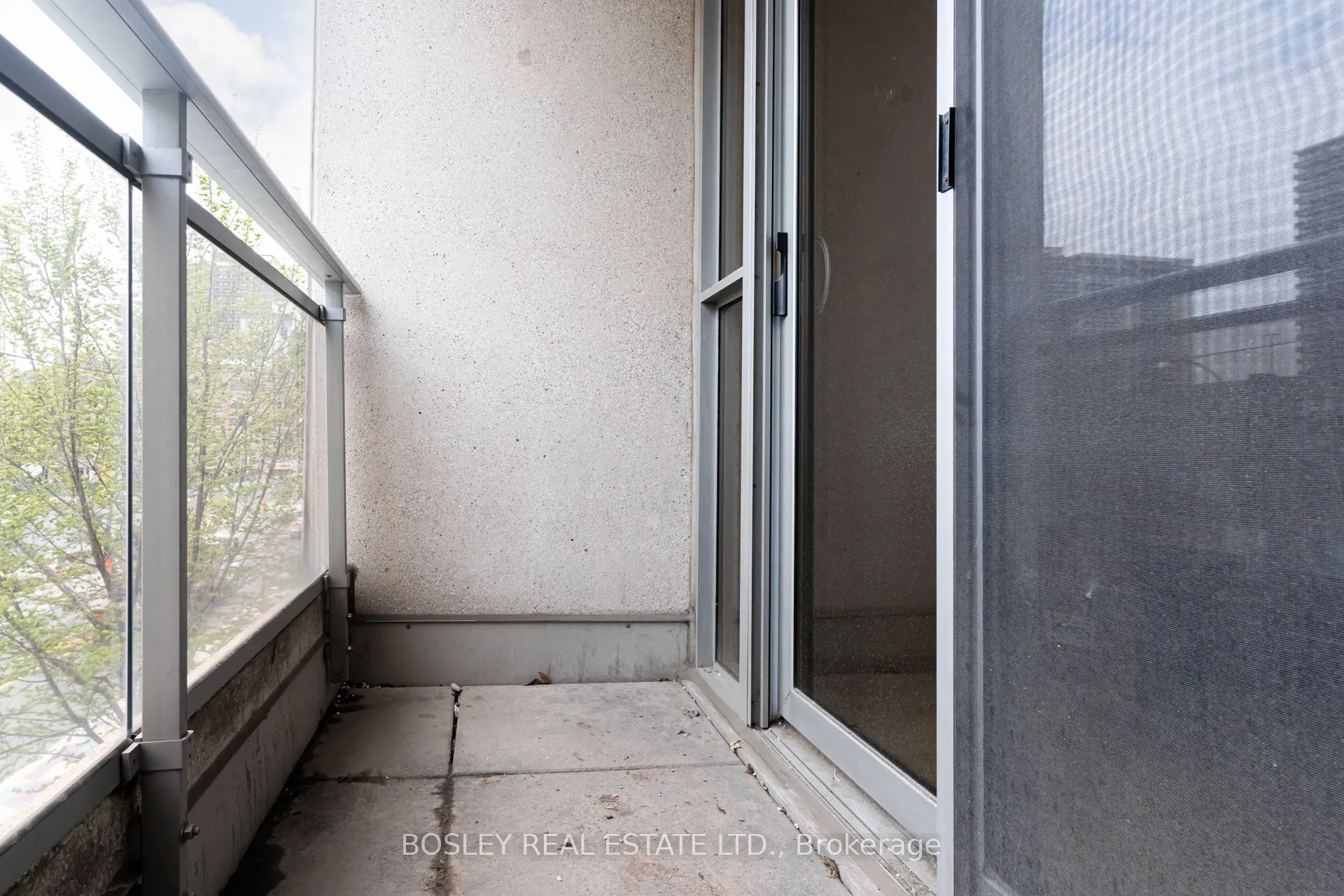 1430 Yonge Street, #205