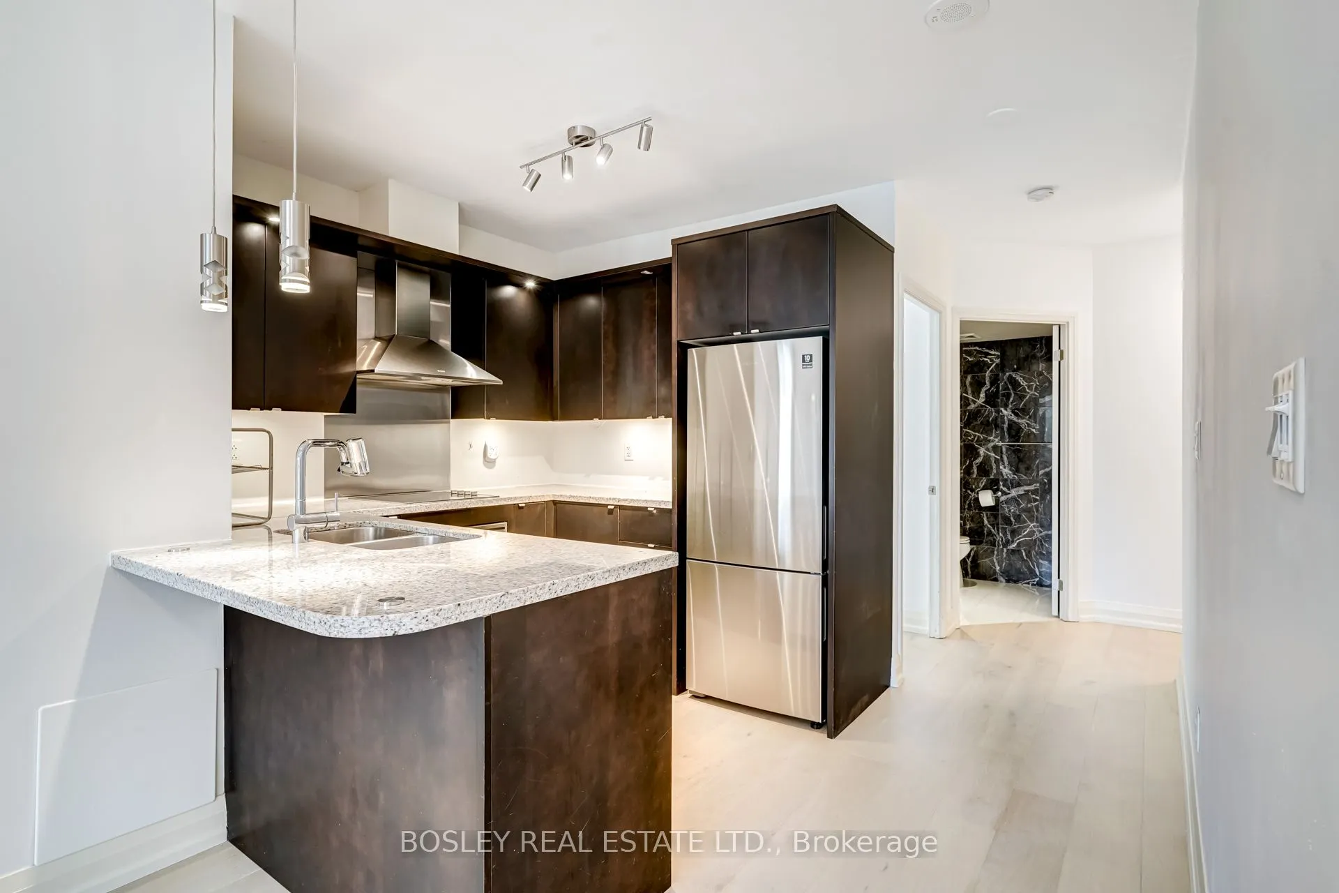 1430 Yonge Street, #205