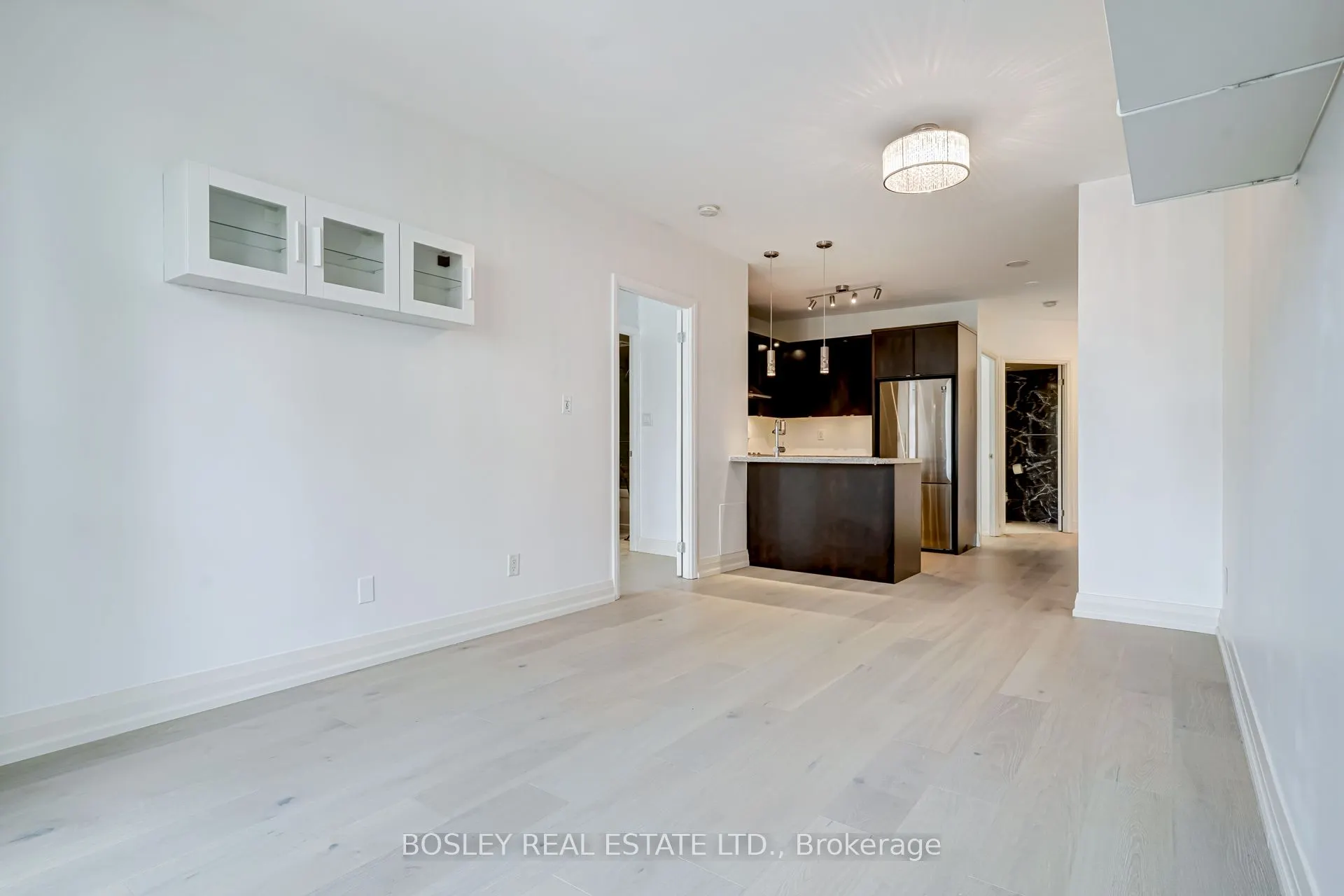 1430 Yonge Street, #205
