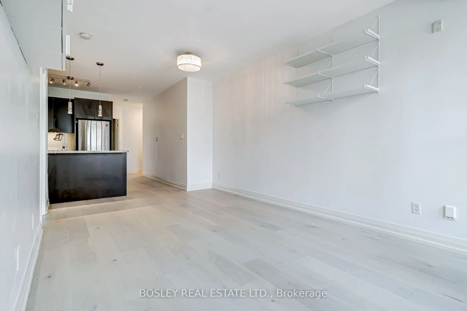 1430 Yonge Street, #205