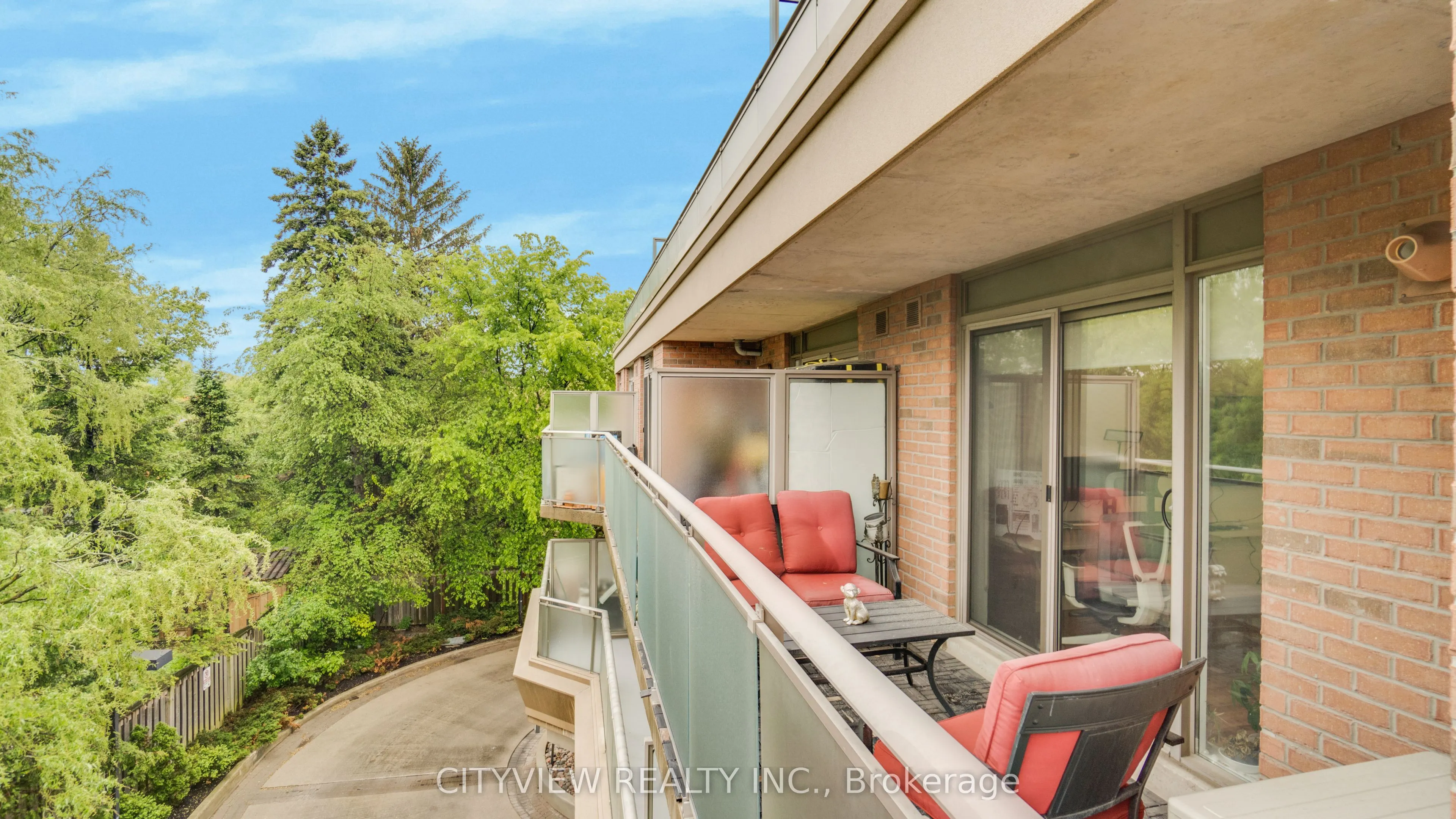 801 Sheppard Avenue W, #307