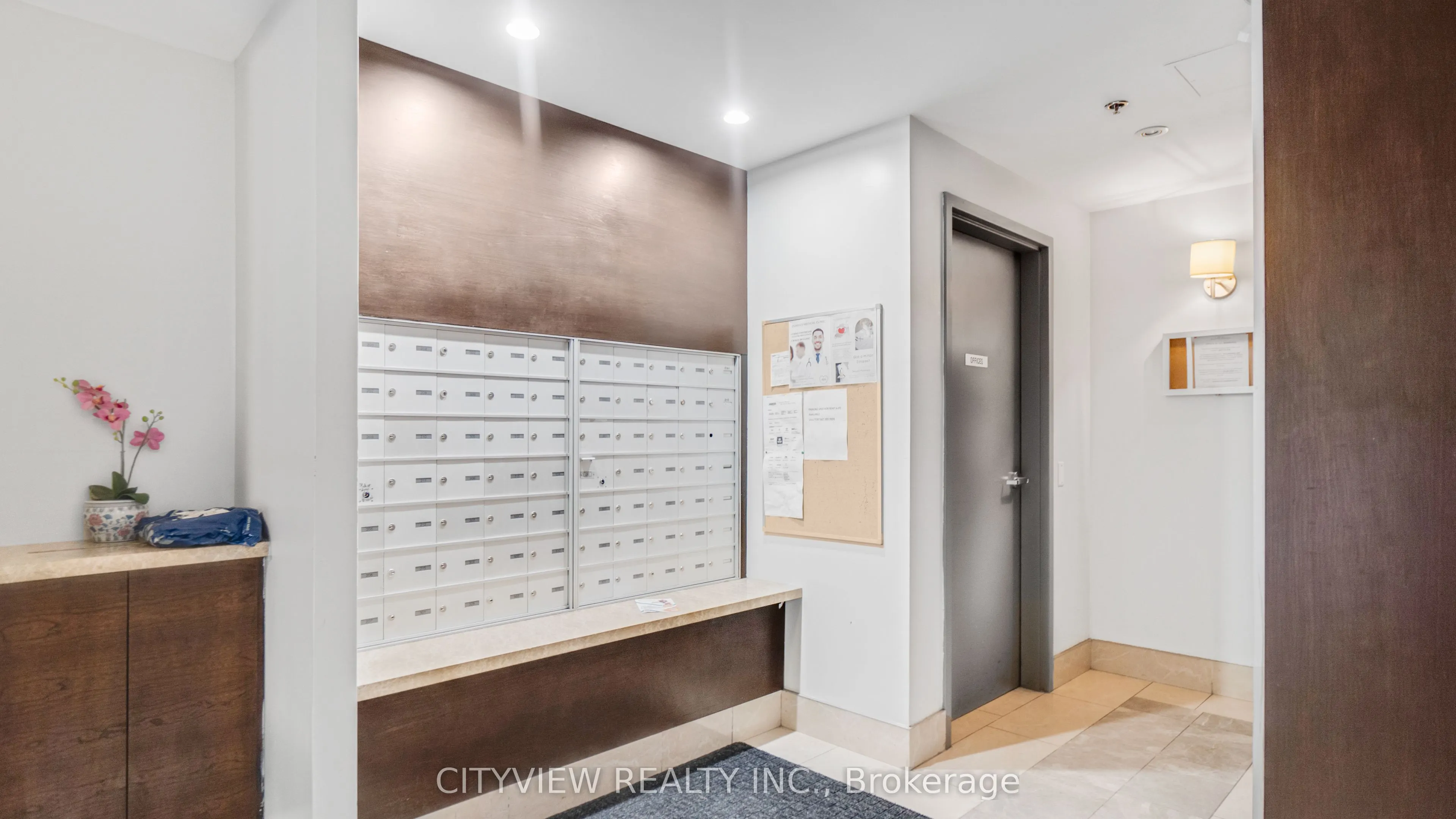801 Sheppard Avenue W, #307