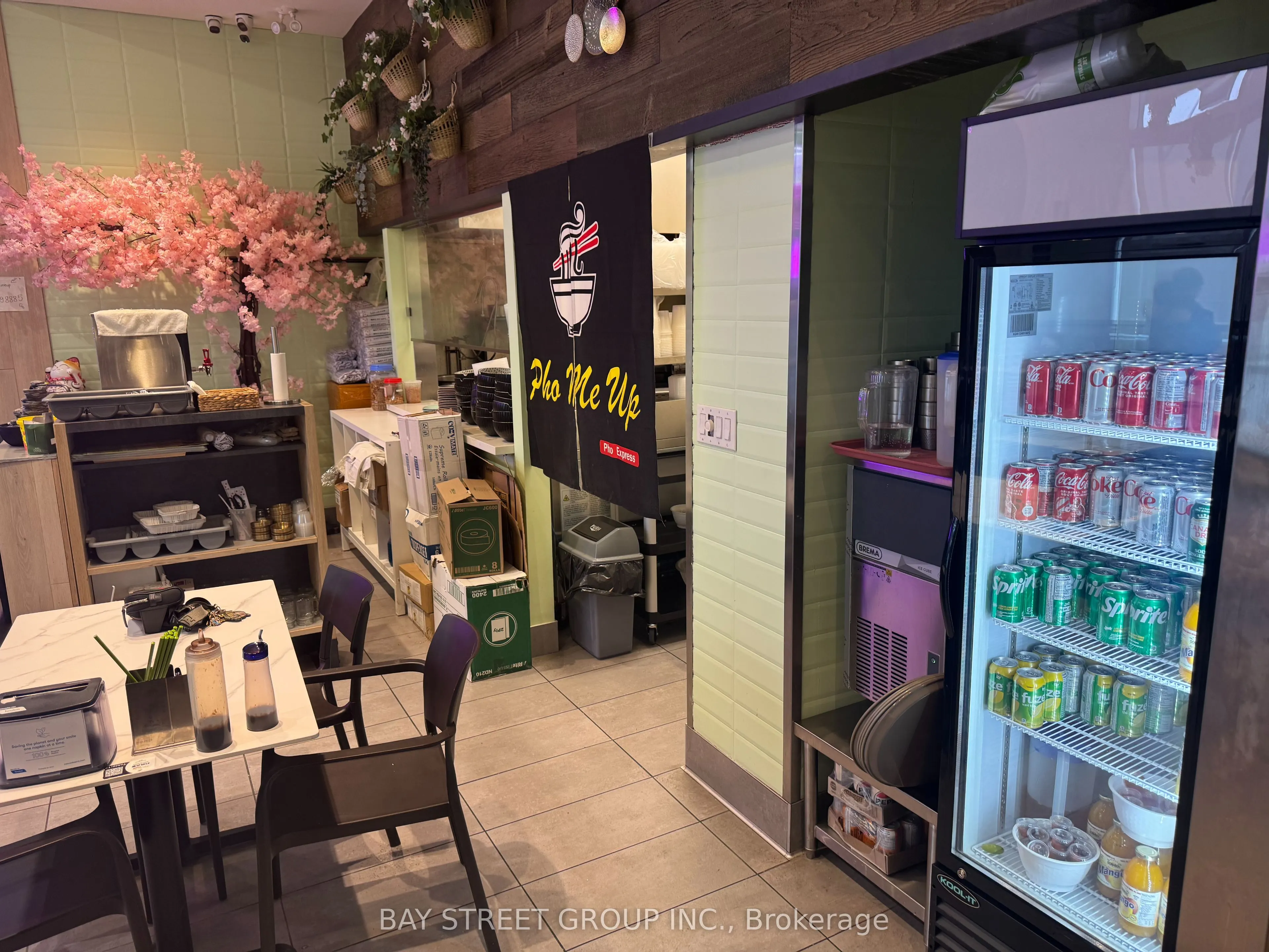 3365 Steeles Avenue E, #B02