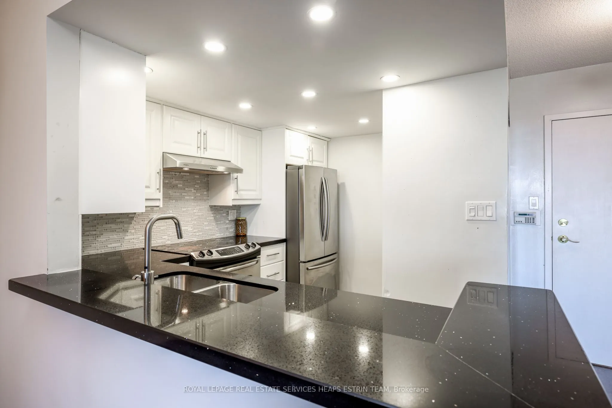 10 Torresdale Avenue, #1810
