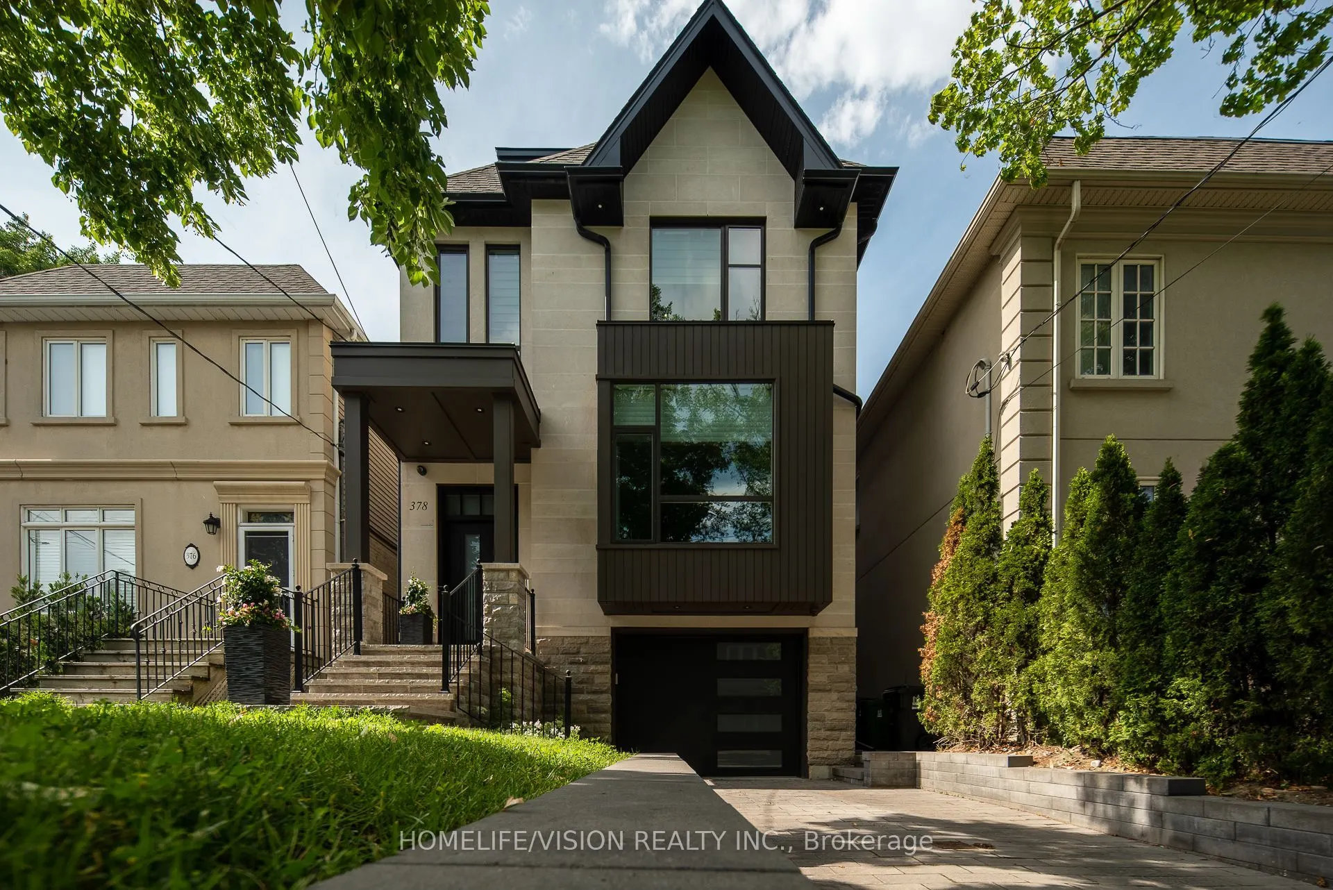 378 Manor Road E