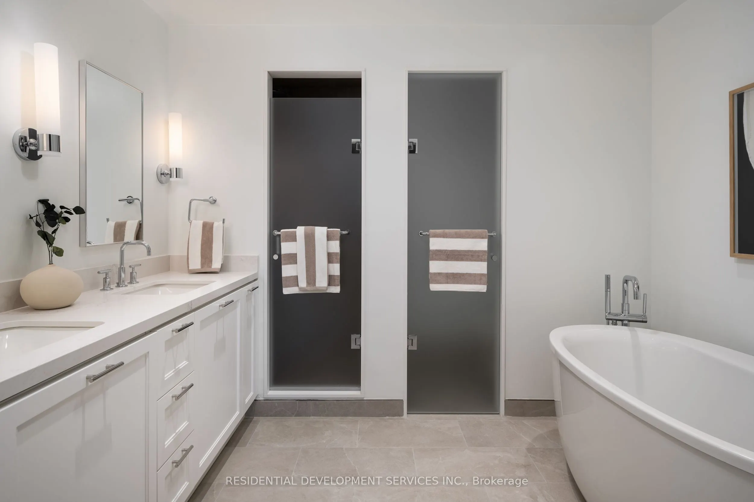 1 Strathgowan Avenue #408