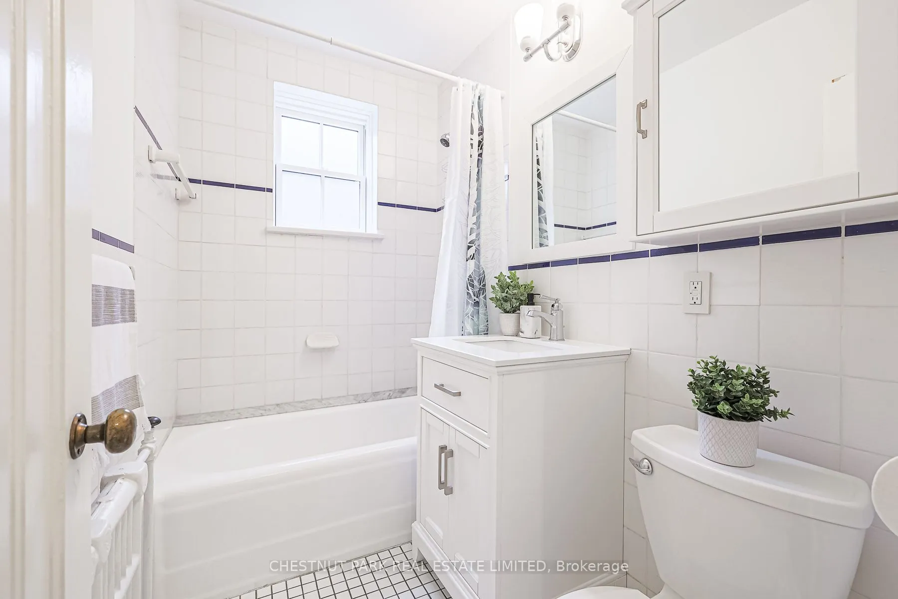 480 Oriole Parkway #111