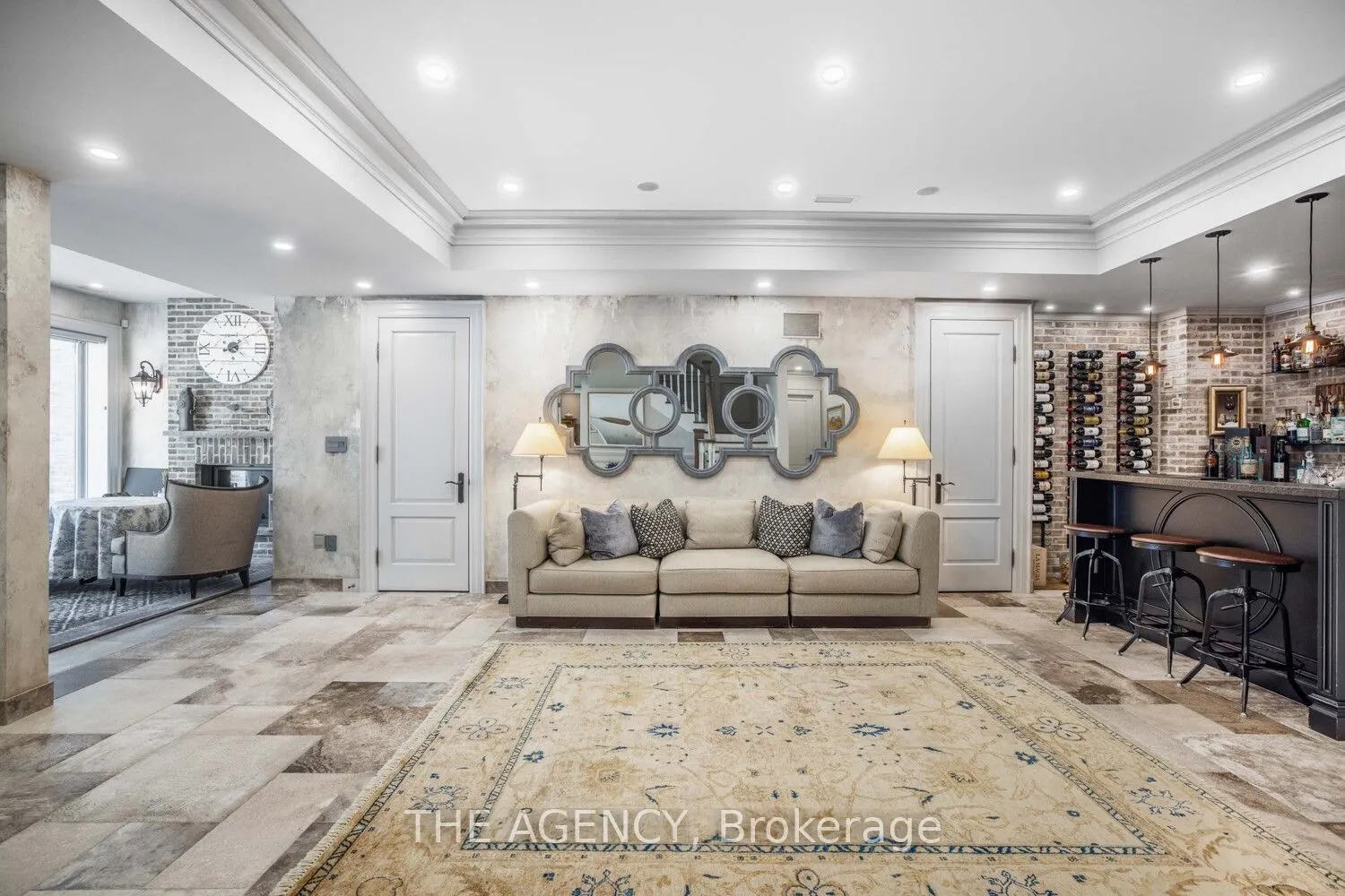 1 Suncrest Drive