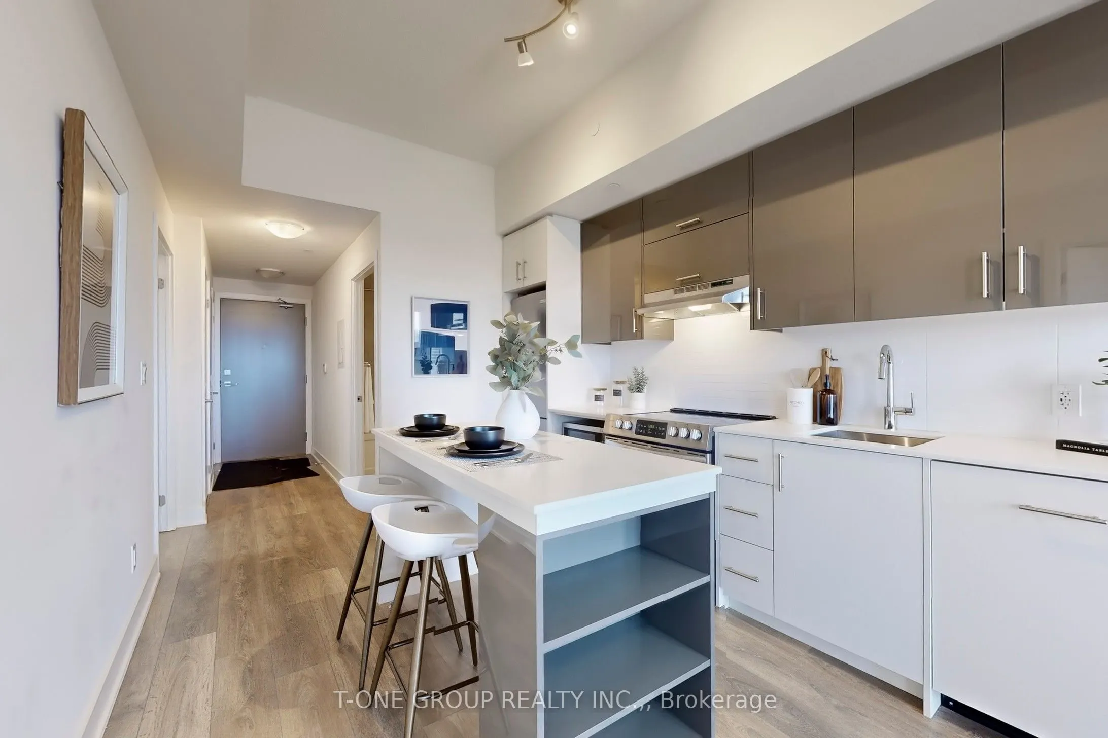 188 Fairview Mall Drive #516