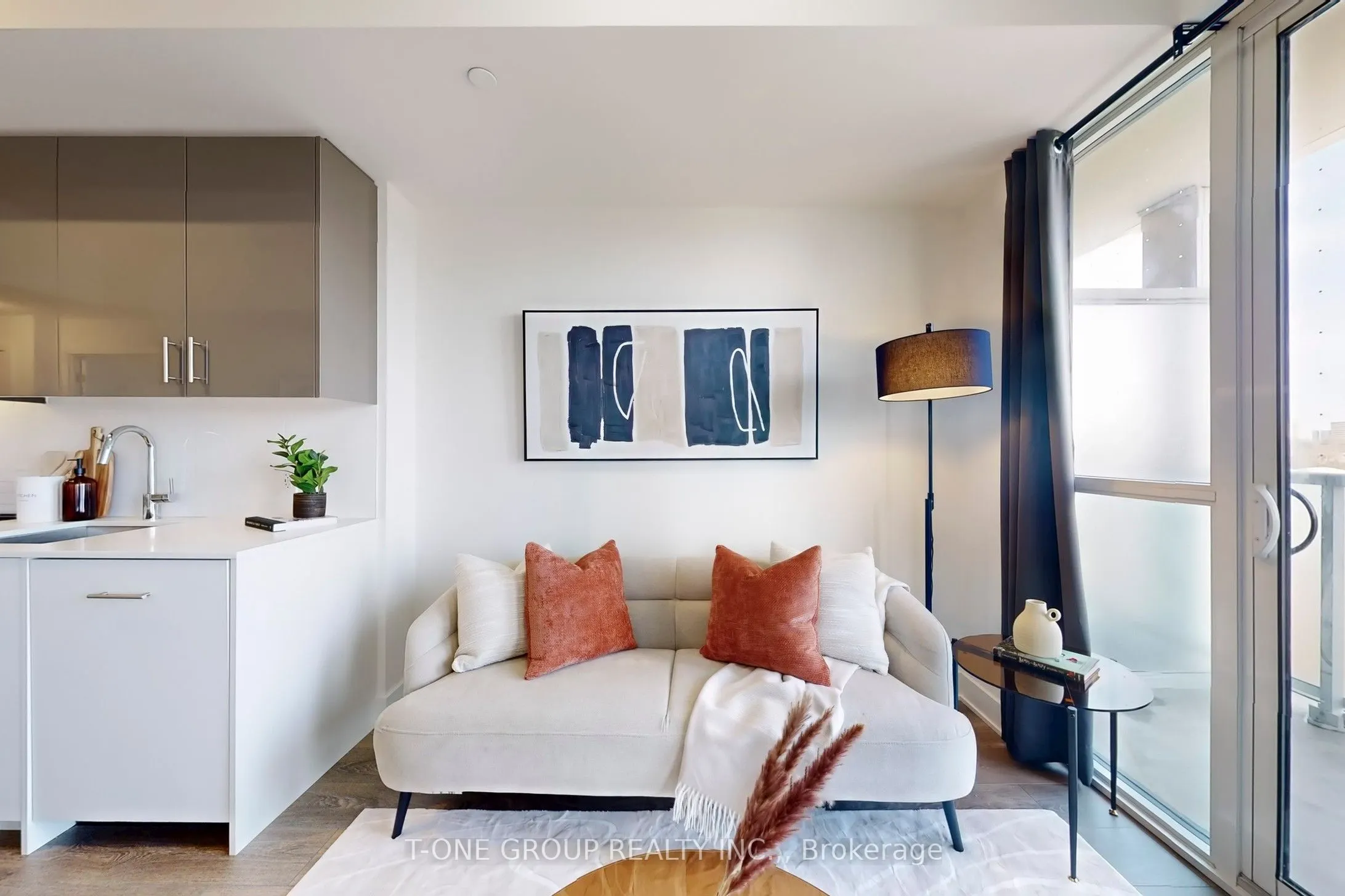 188 Fairview Mall Drive #516