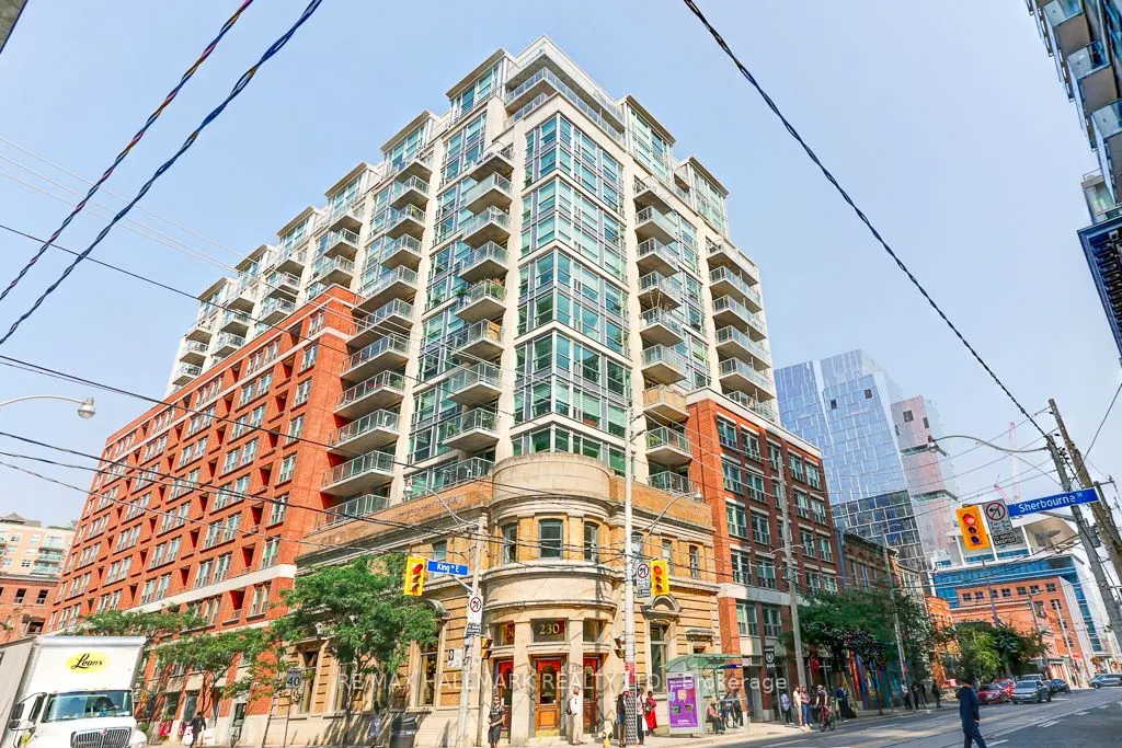 230 King Street E, #911