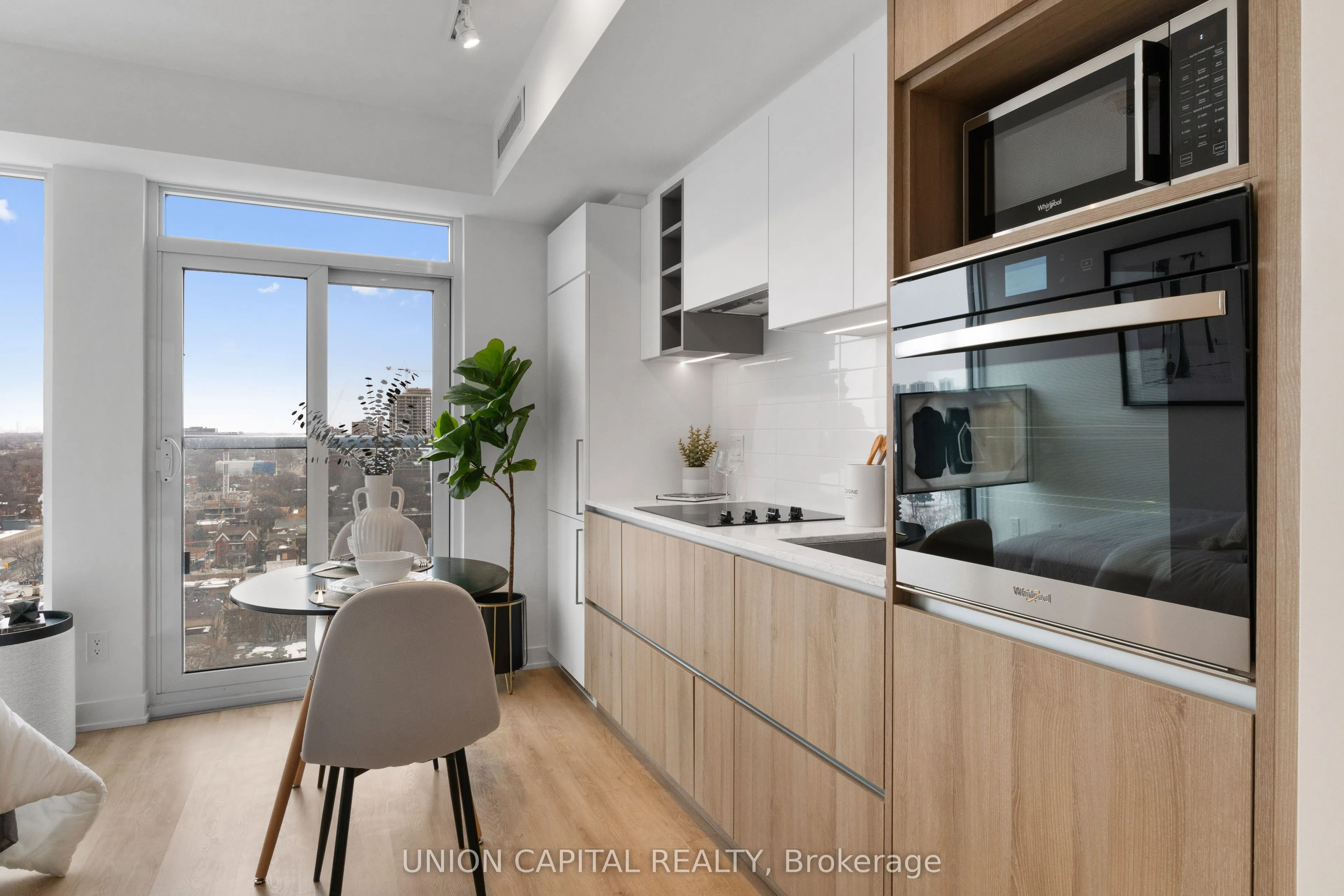 319 Jarvis Street, #1612