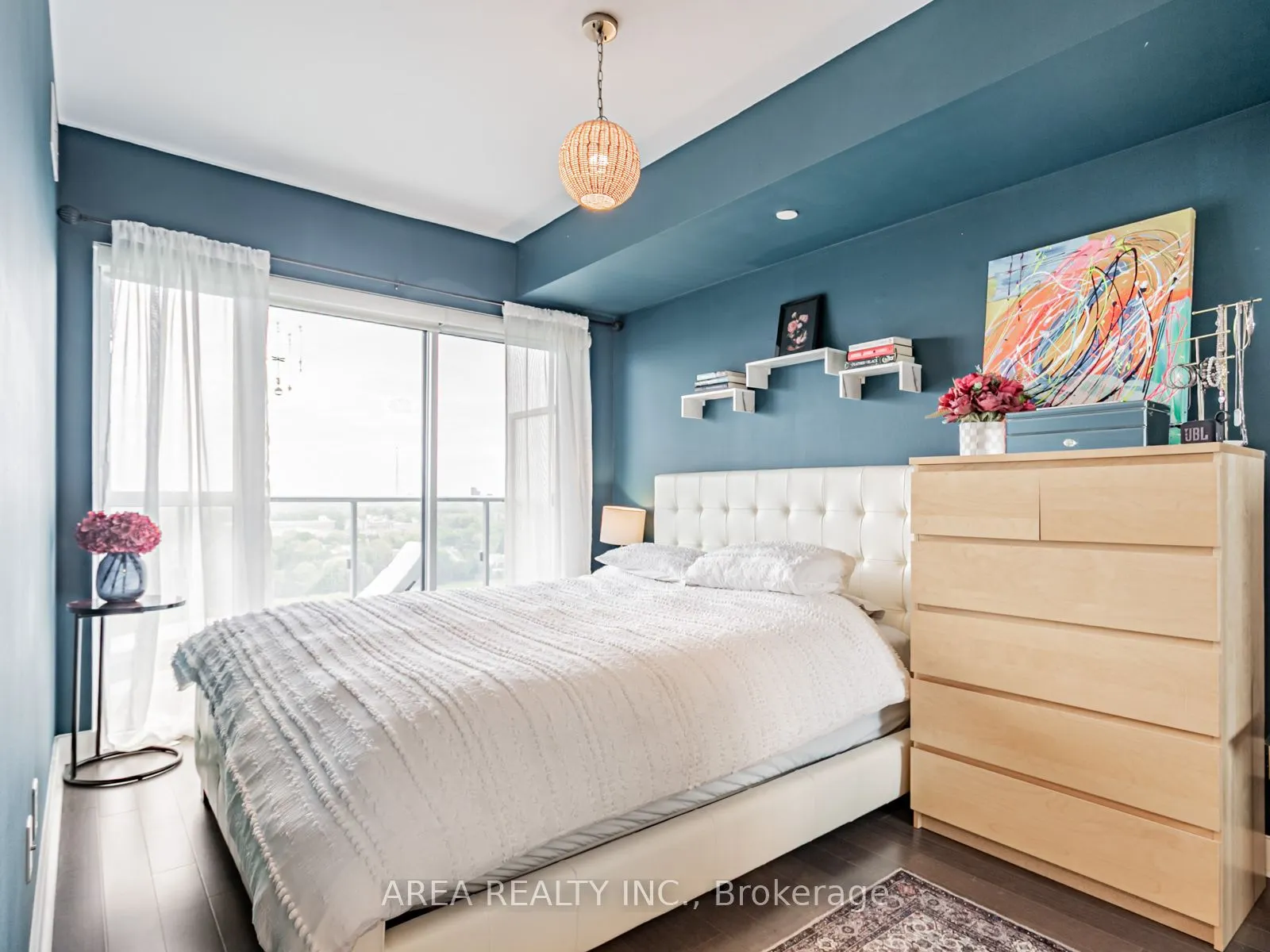 58 Orchard View Boulevard, #2009